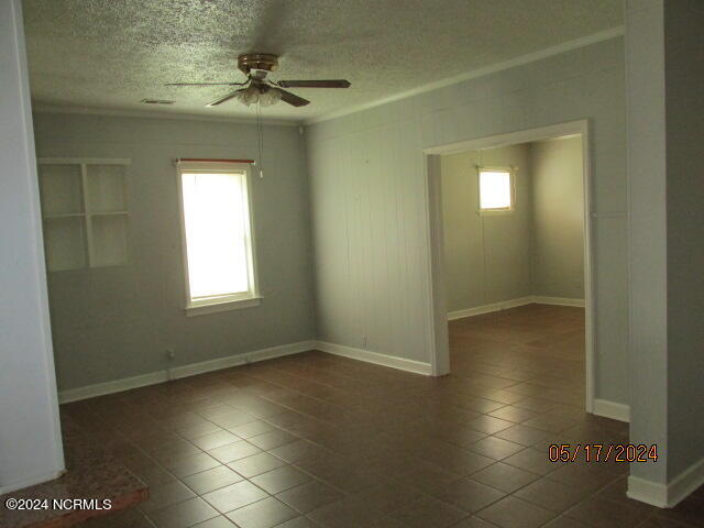 607 Carthage Road Property Photo 6