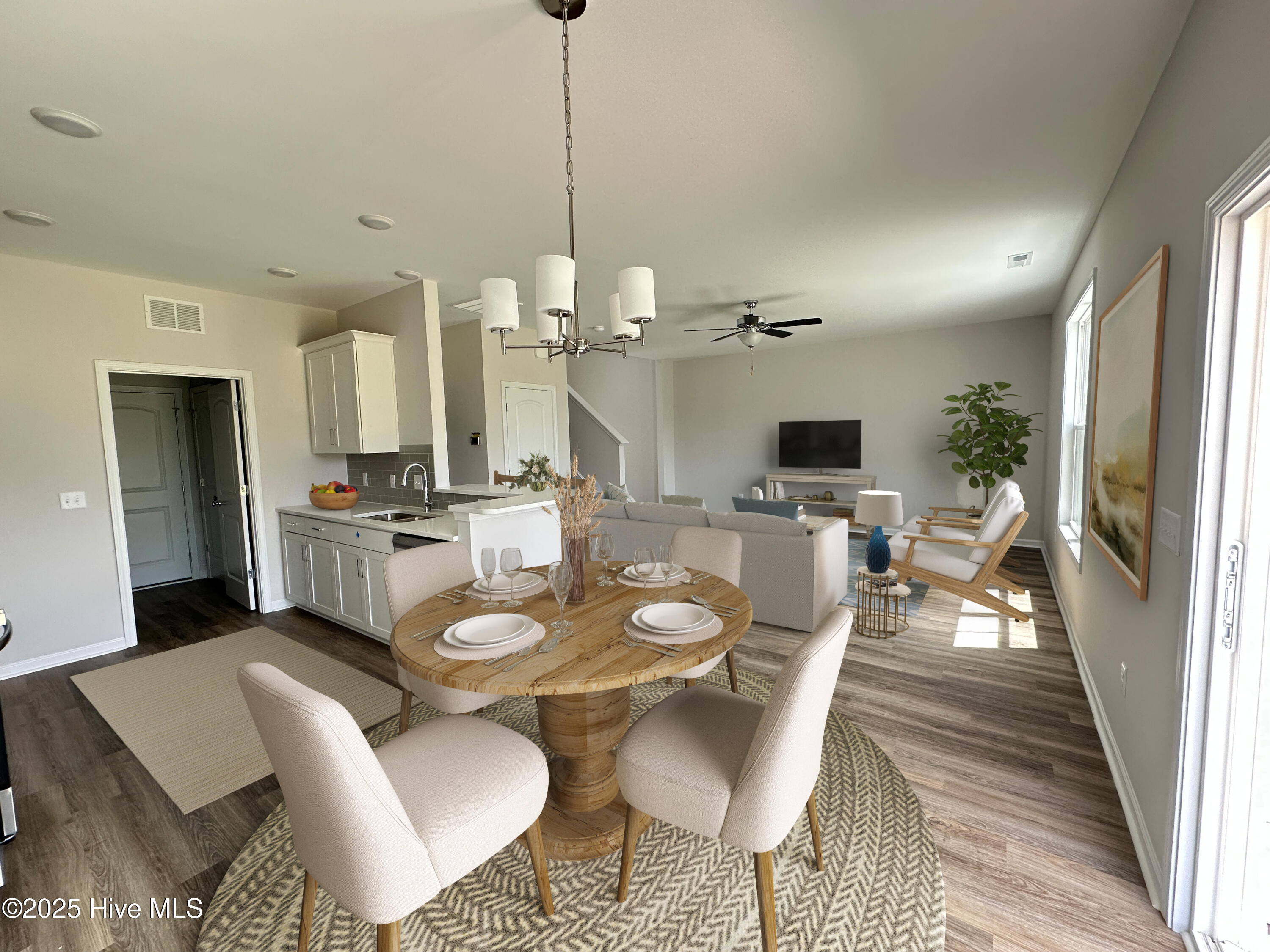 817 Red Sky Lane Property Photo 3