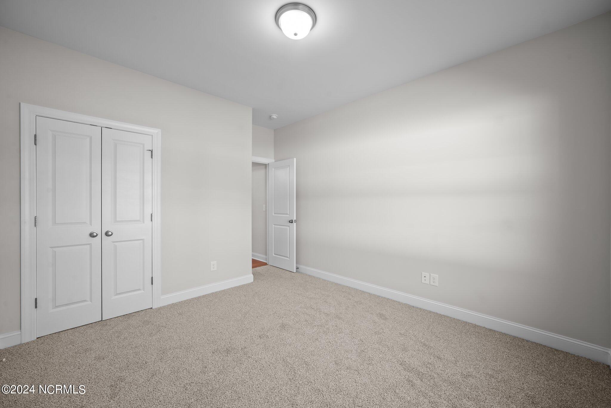 318 Shortleaf Drive Property Photo 22