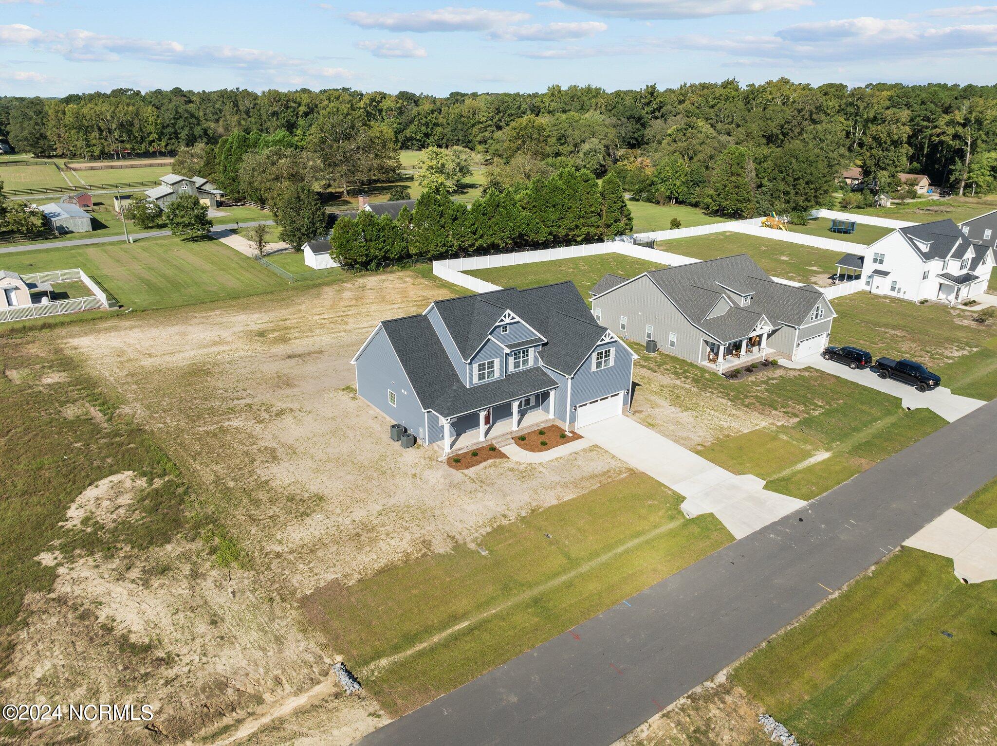 318 Shortleaf Drive Property Photo 45