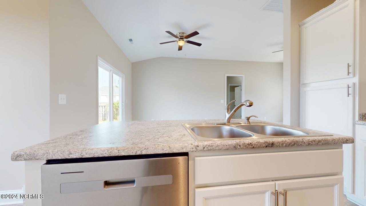 302 Starky Drive Property Photo 9