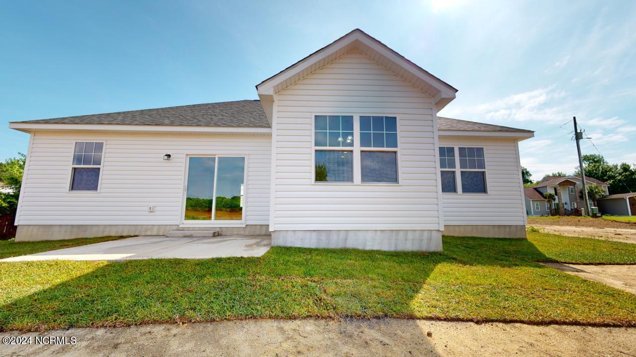302 Starky Drive Property Photo 27