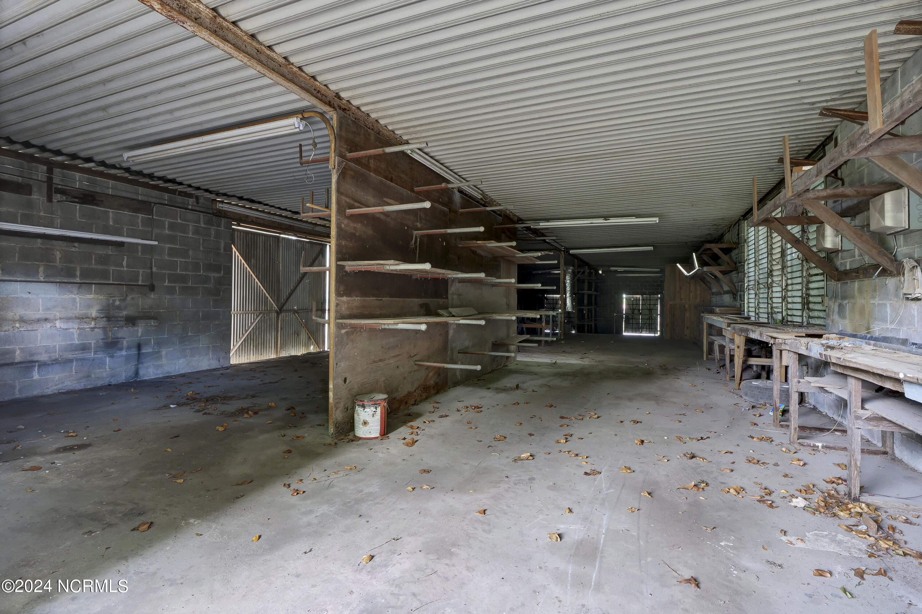 610 S Front Street Property Photo 9