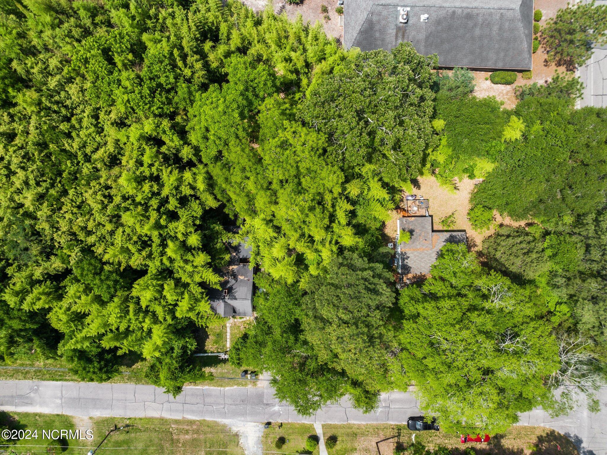 450 W New Hampshire Avenue Property Photo 16