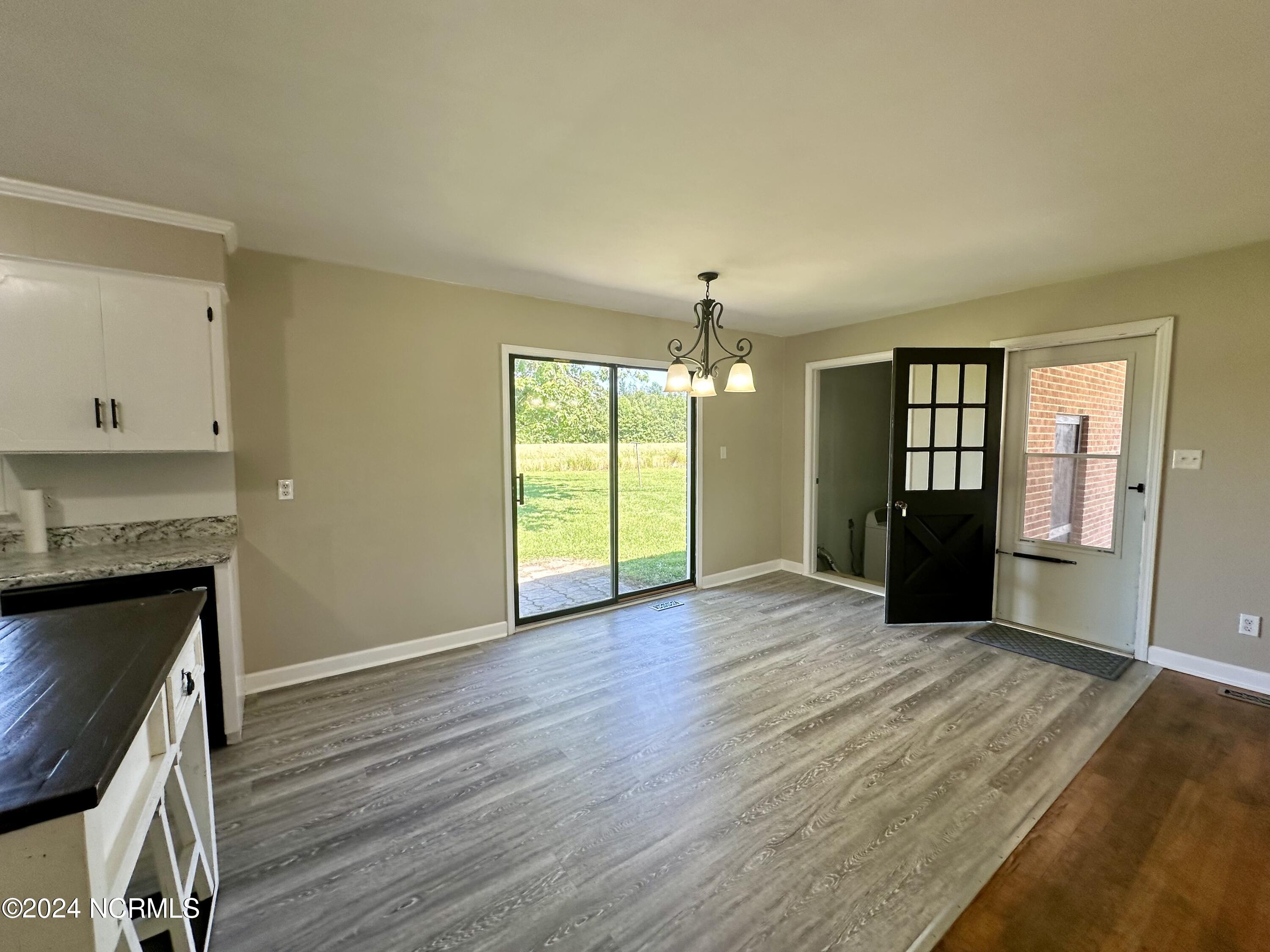 540 Browns School Road Property Photo 10