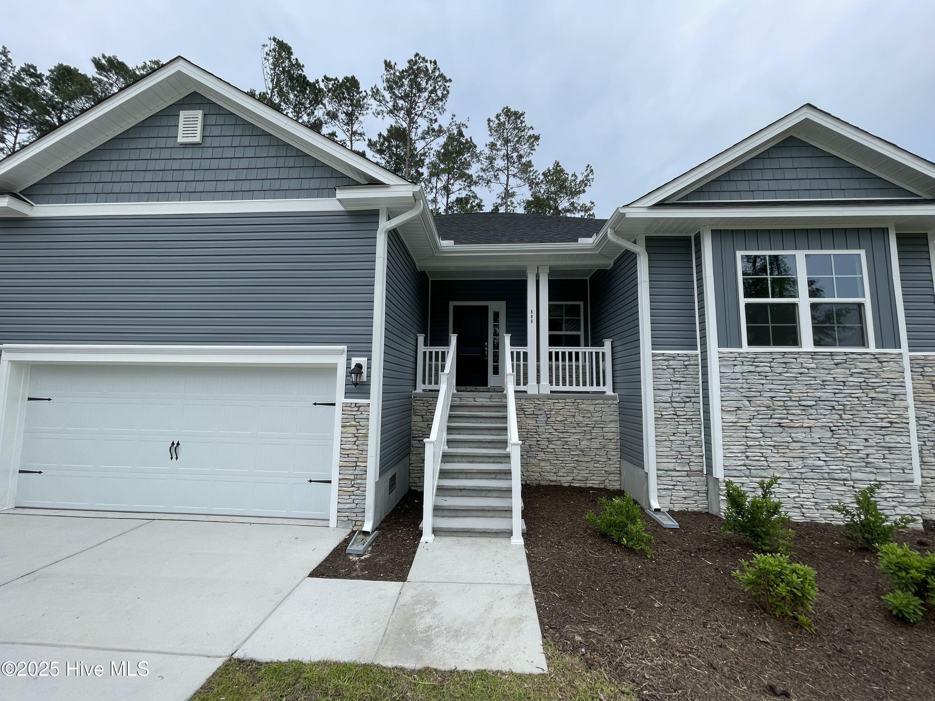 880 Pantego Boulevard Property Photo 6