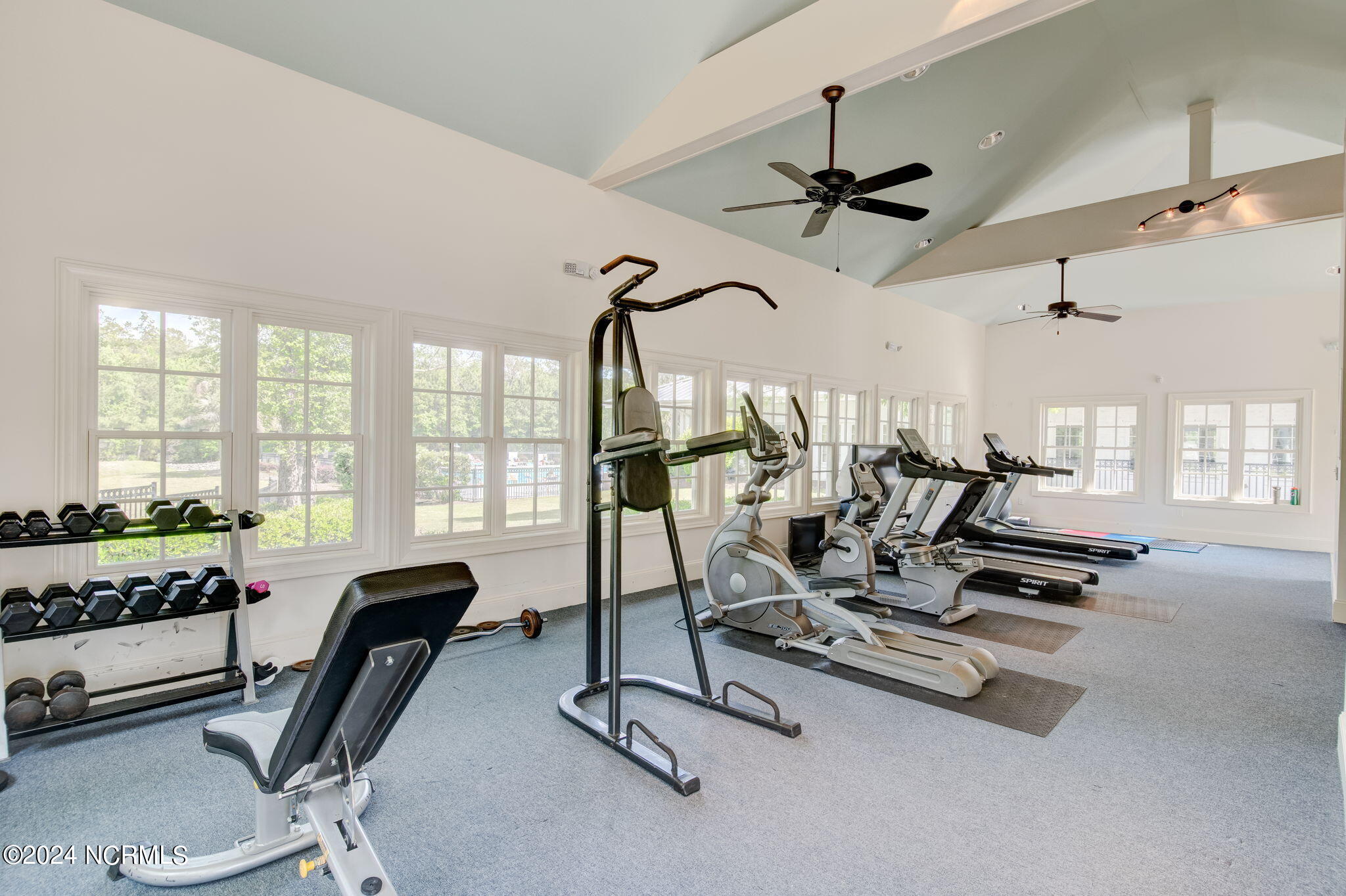 880 Pantego Boulevard Property Photo 10