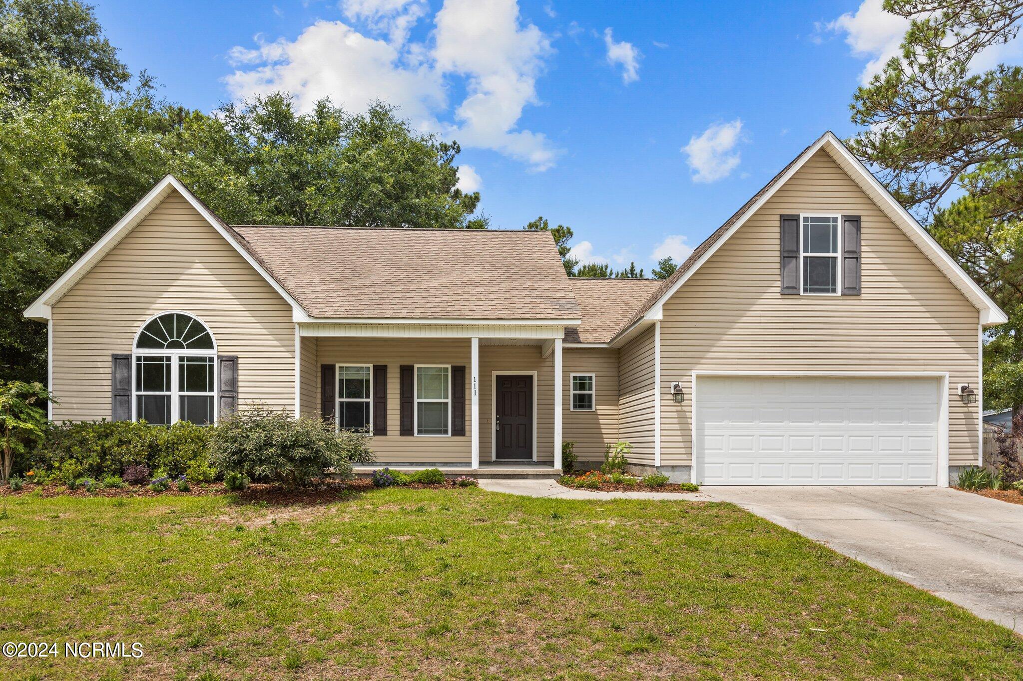 111 Wild Oak Drive Property Photo 1