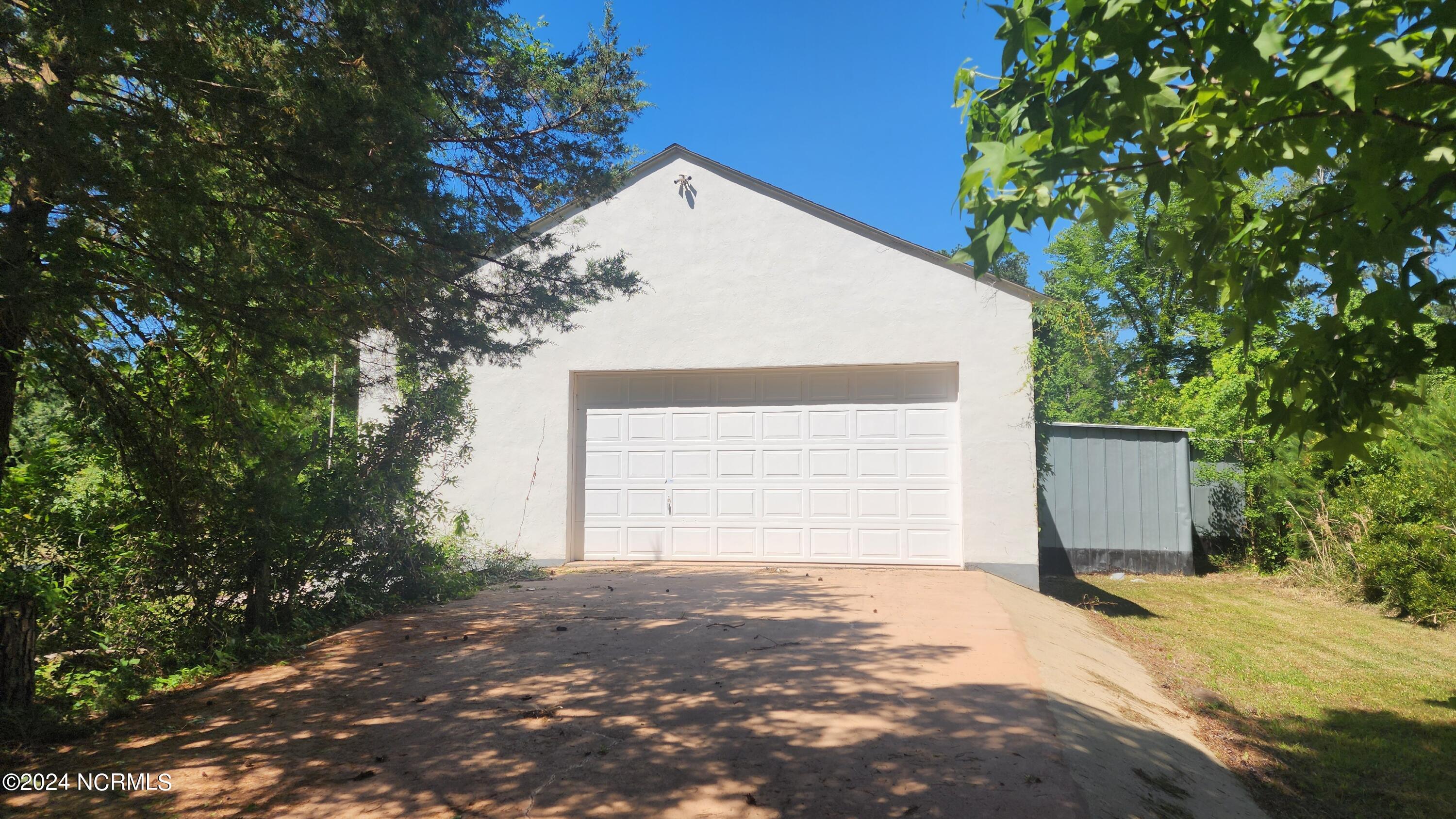 212 Old Nassau Road Property Photo 4