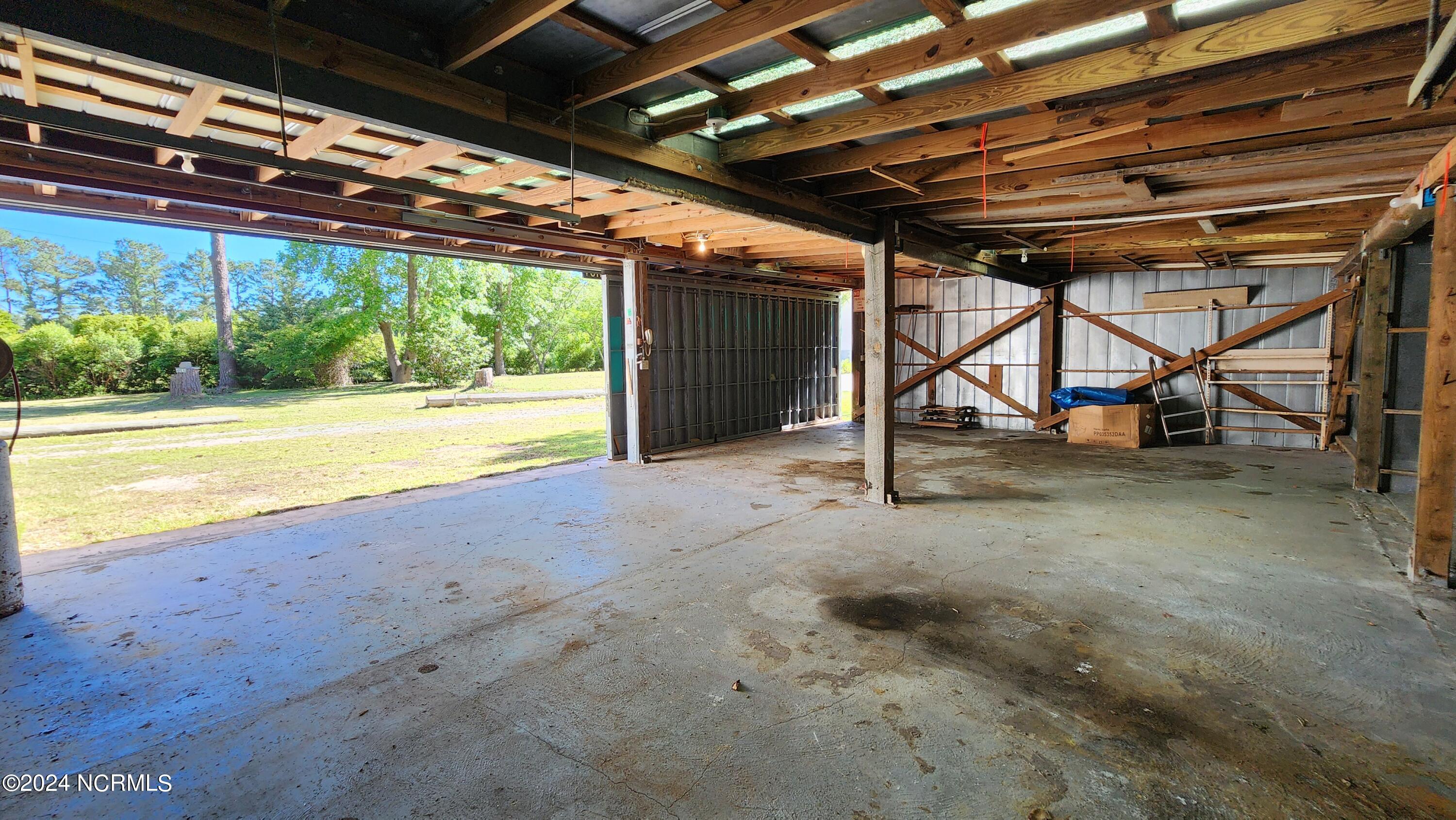 212 Old Nassau Road Property Photo 12