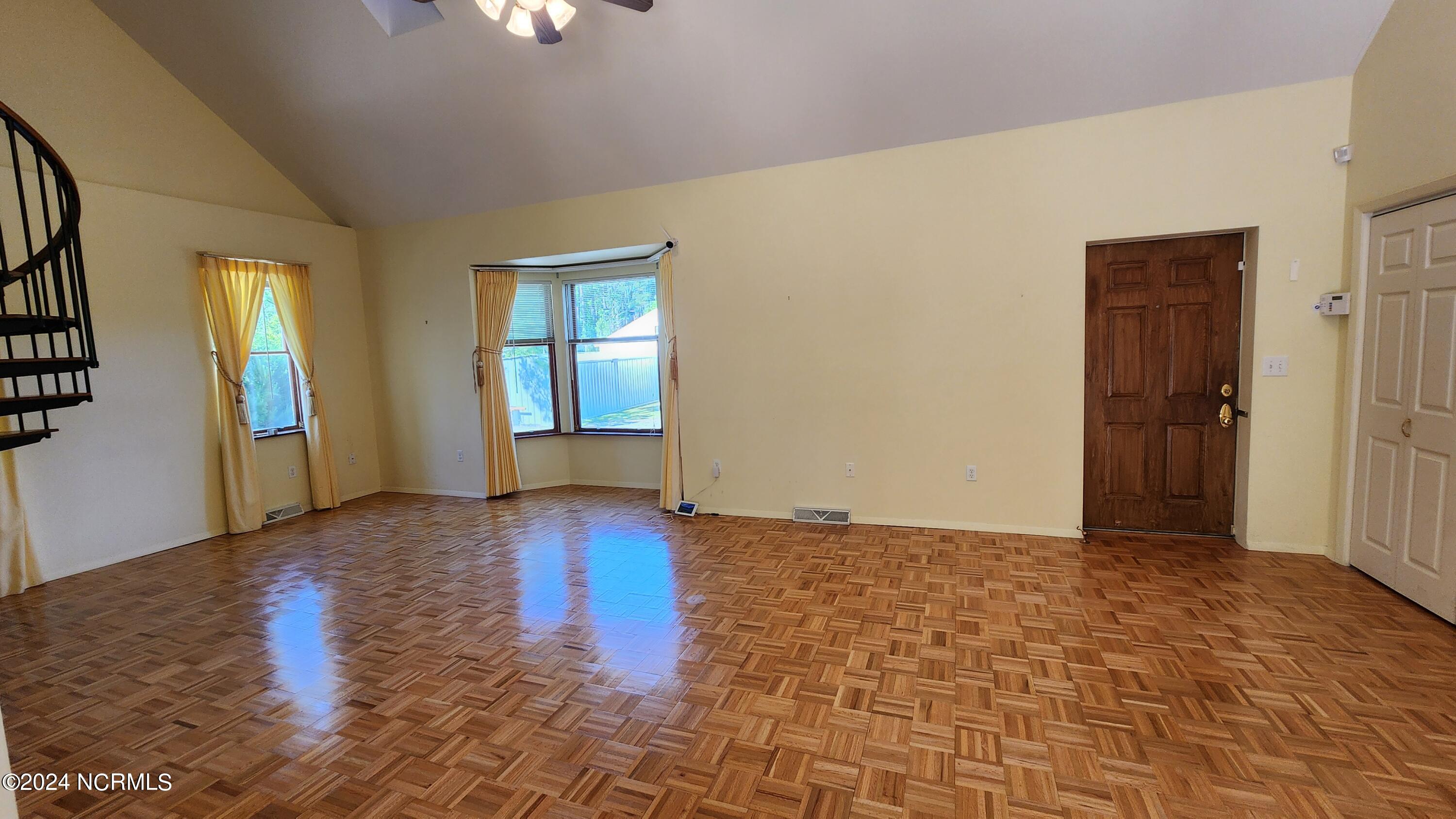 212 Old Nassau Road Property Photo 21