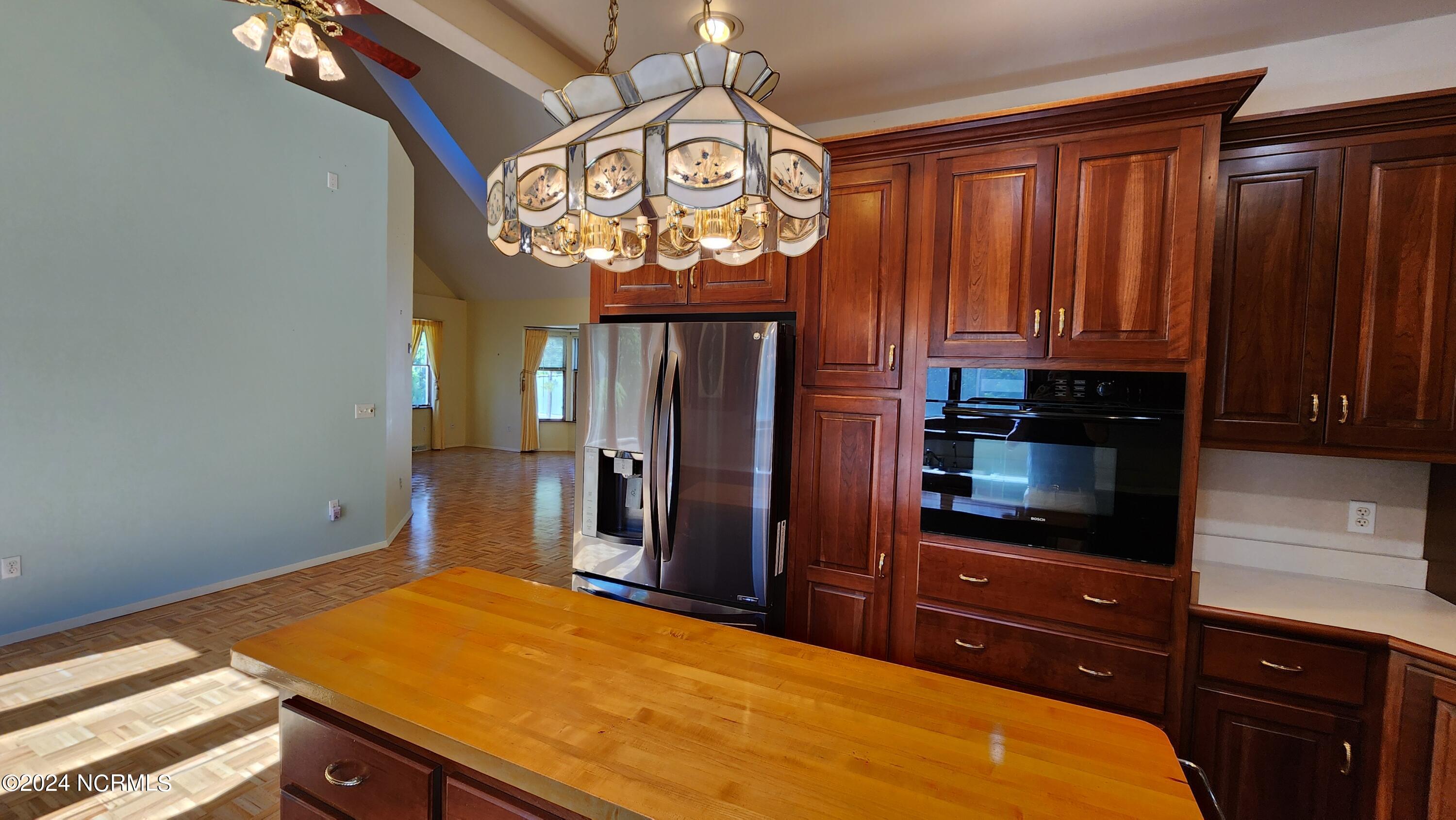 212 Old Nassau Road Property Photo 29