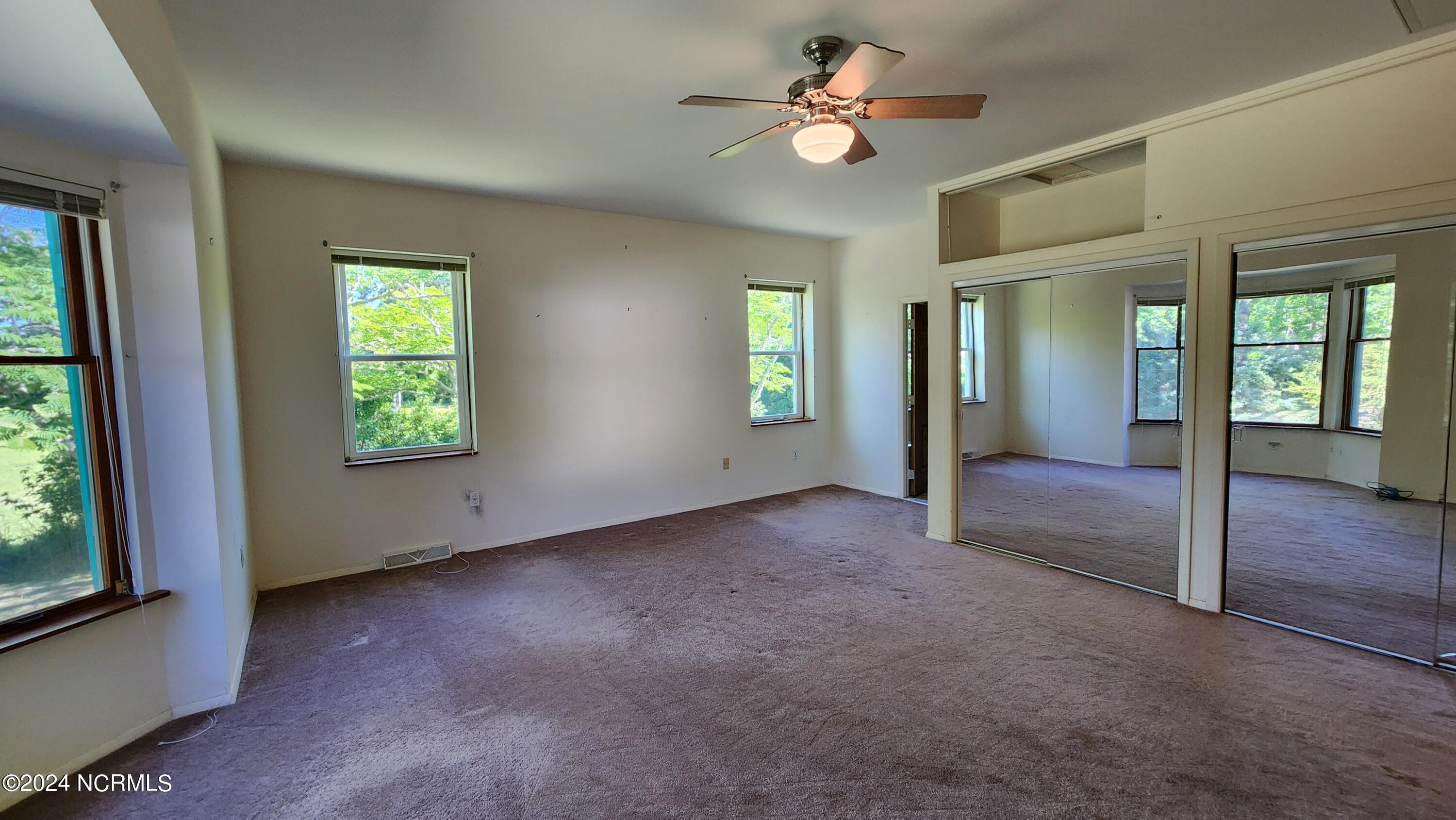 212 Old Nassau Road Property Photo 35