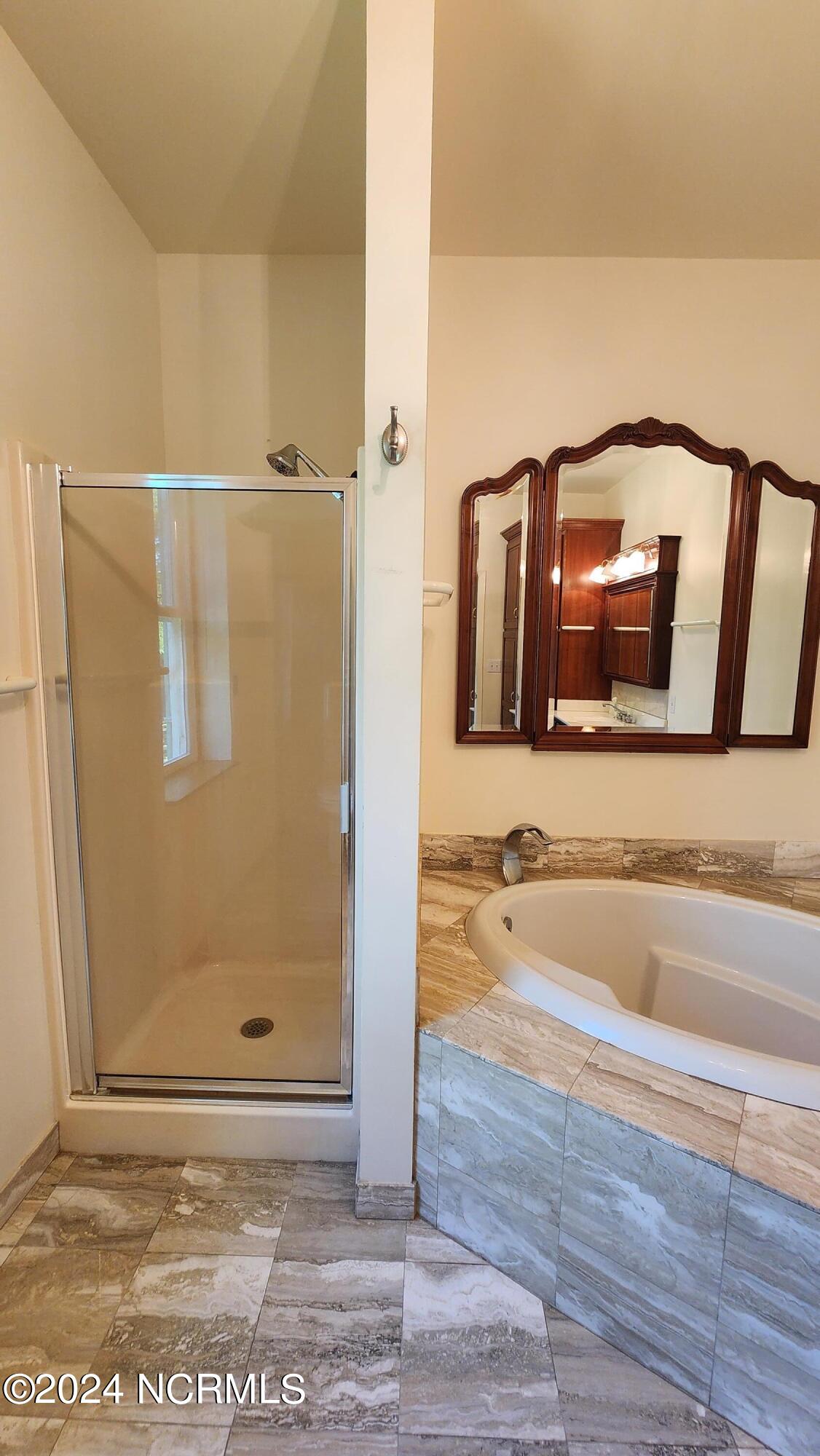 212 Old Nassau Road Property Photo 39