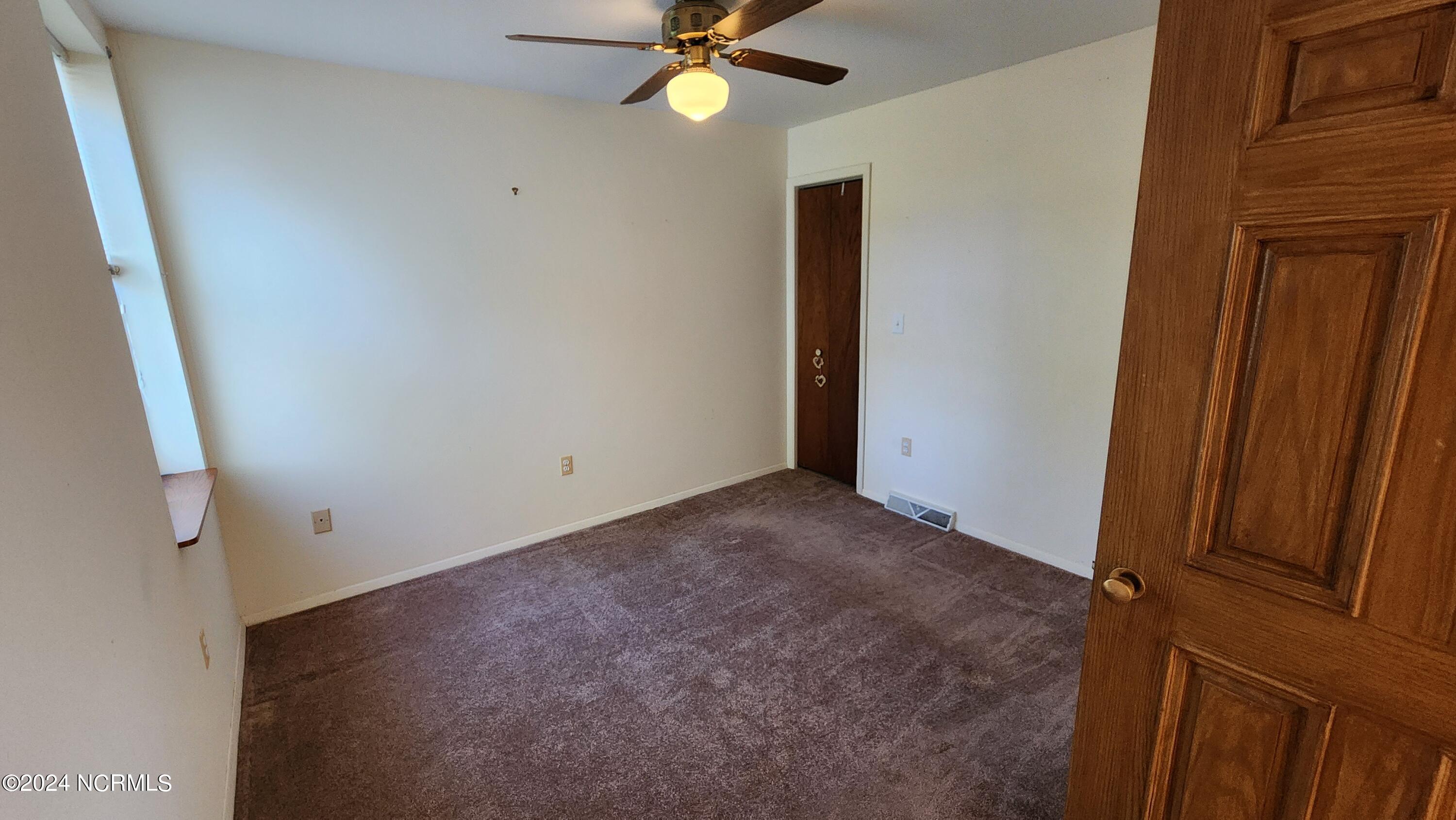 212 Old Nassau Road Property Photo 40