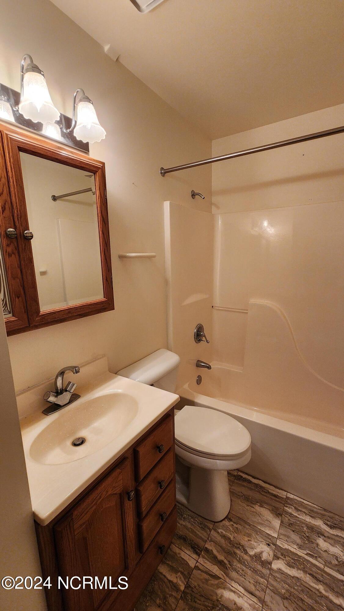 212 Old Nassau Road Property Photo 43