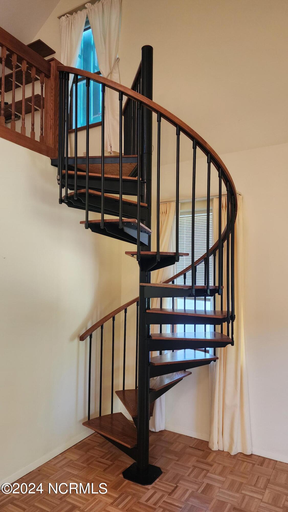 212 Old Nassau Road Property Photo 44