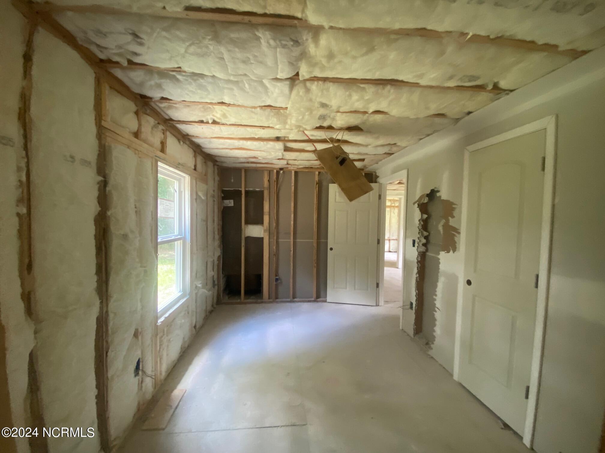 825 Wards Court Property Photo 17