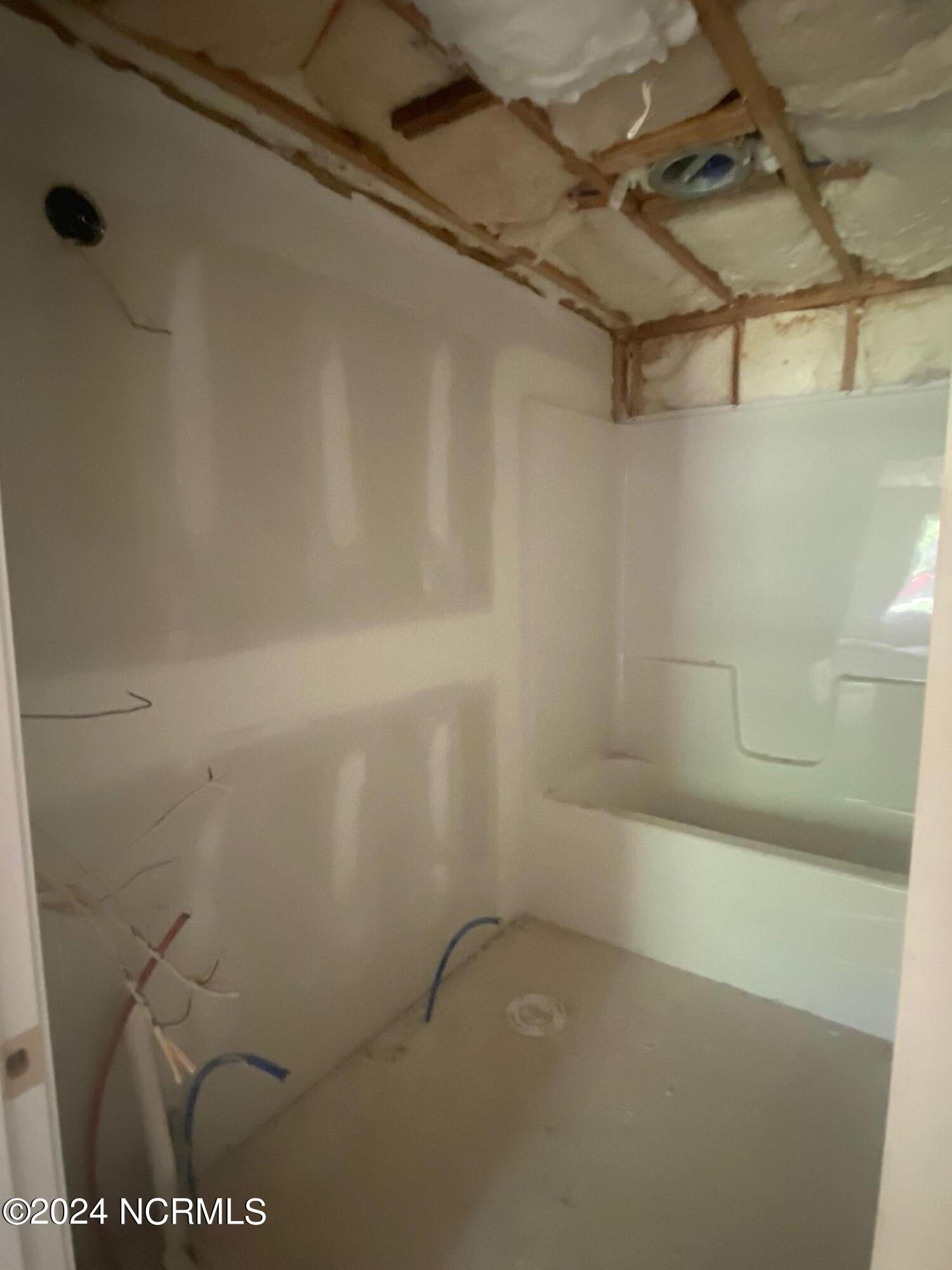 825 Wards Court Property Photo 18