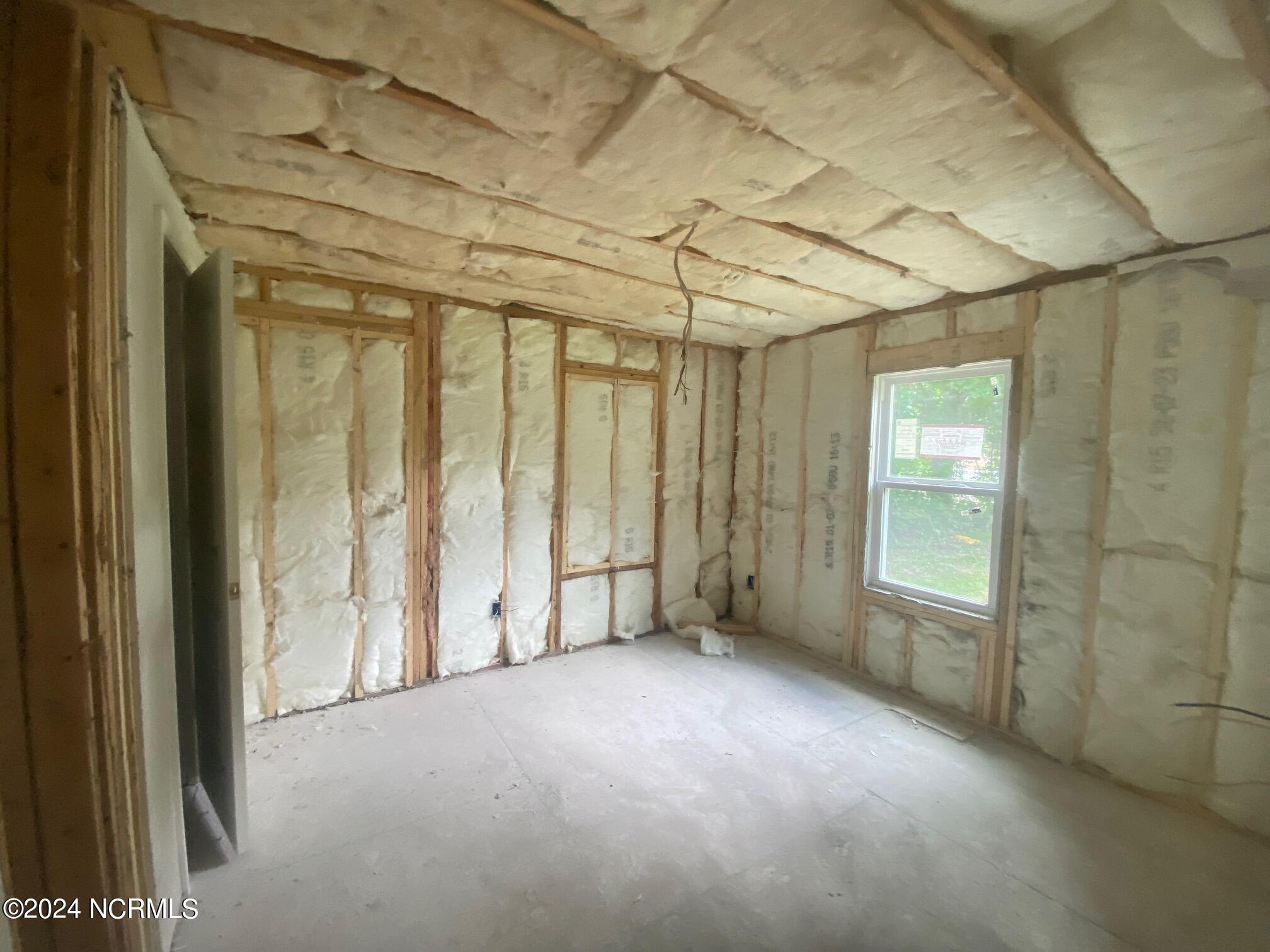 825 Wards Court Property Photo 21