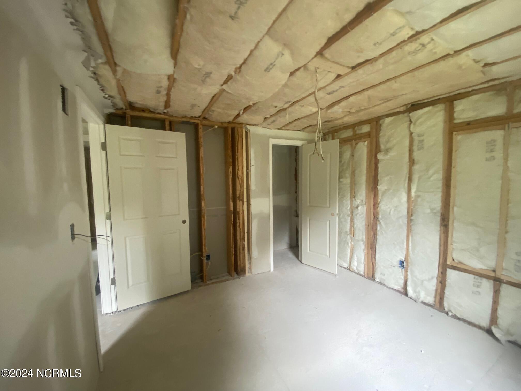 825 Wards Court Property Photo 22