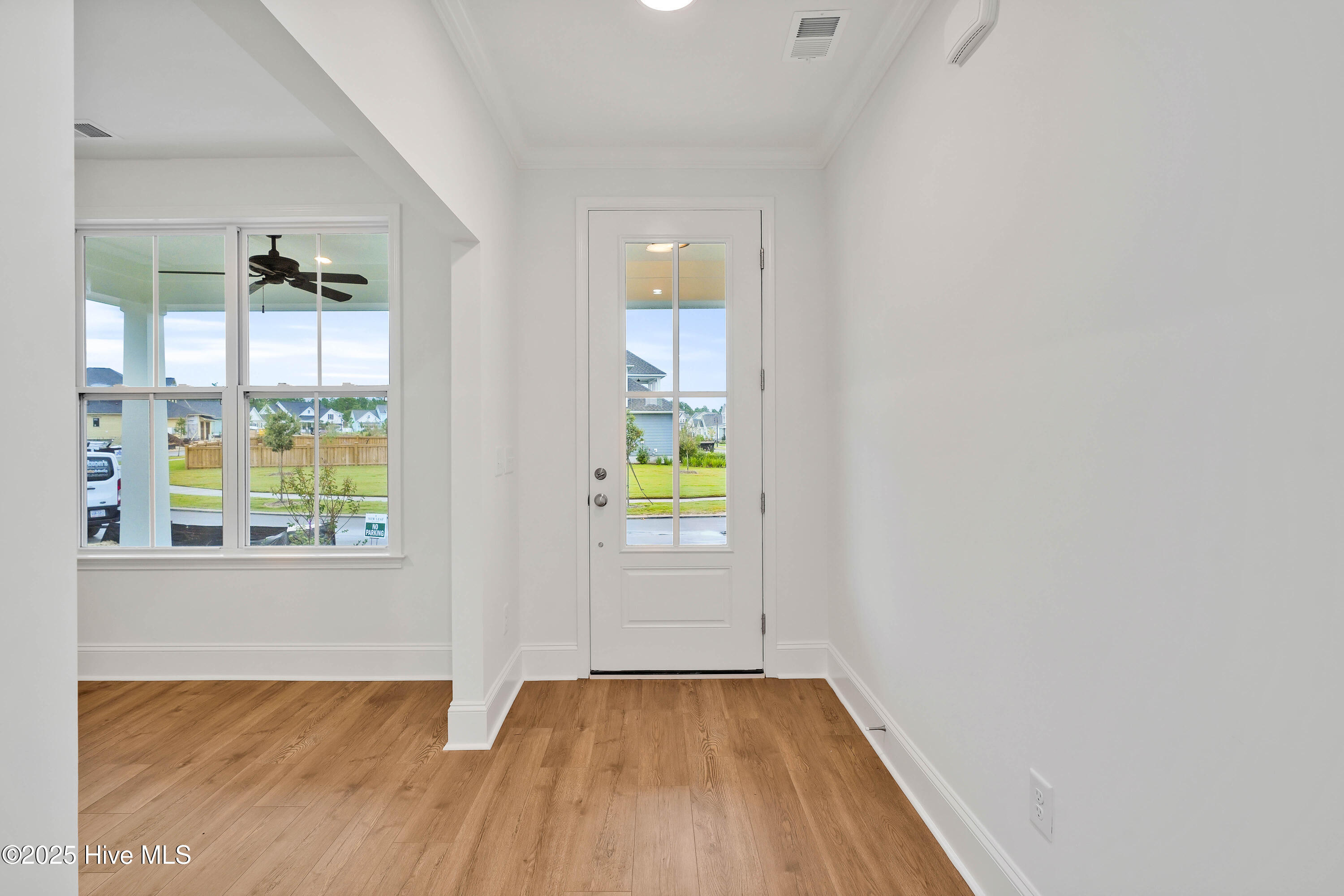 1320 Trisail Terrace Property Photo 9