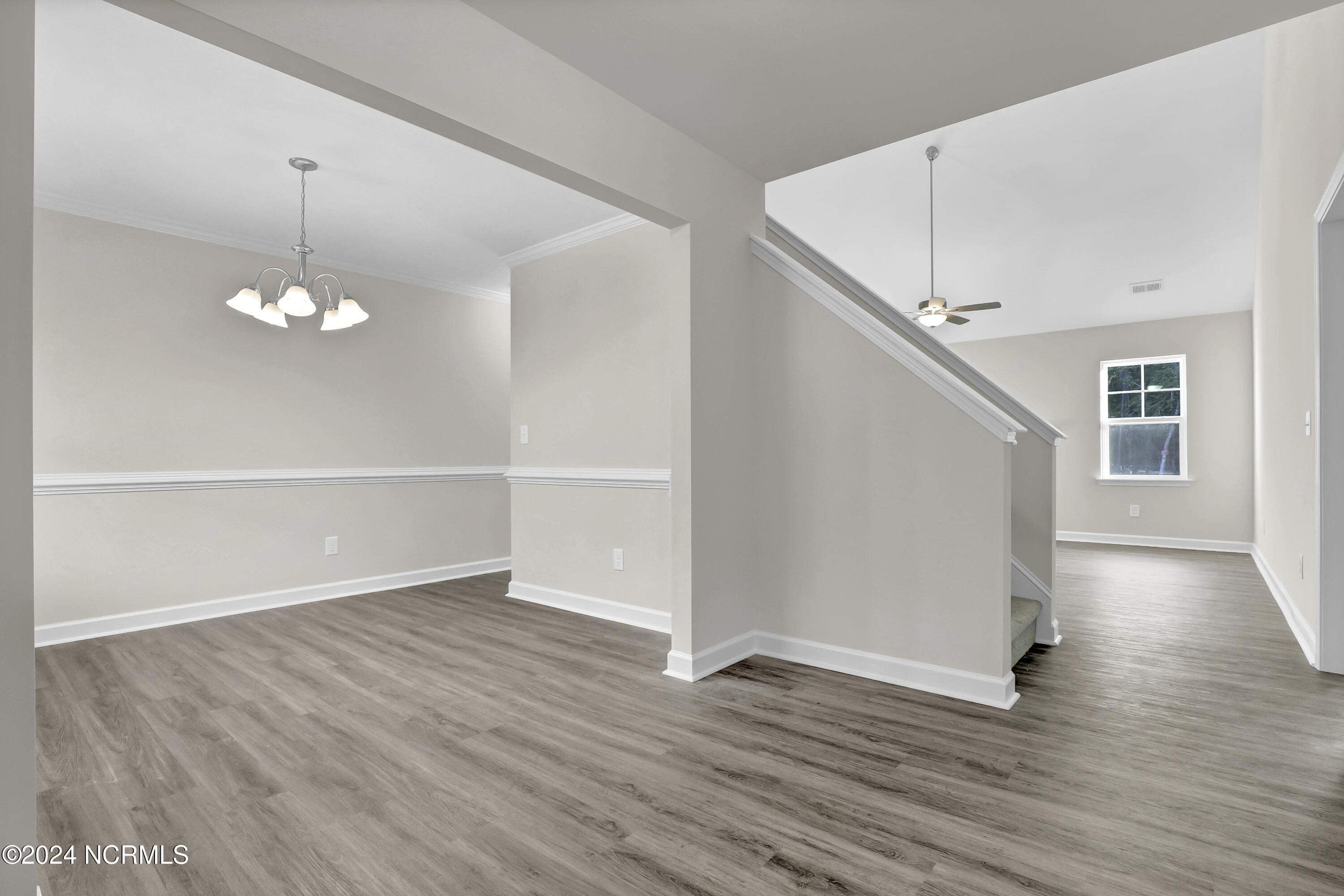189 Vista Cay Drive Property Photo 6