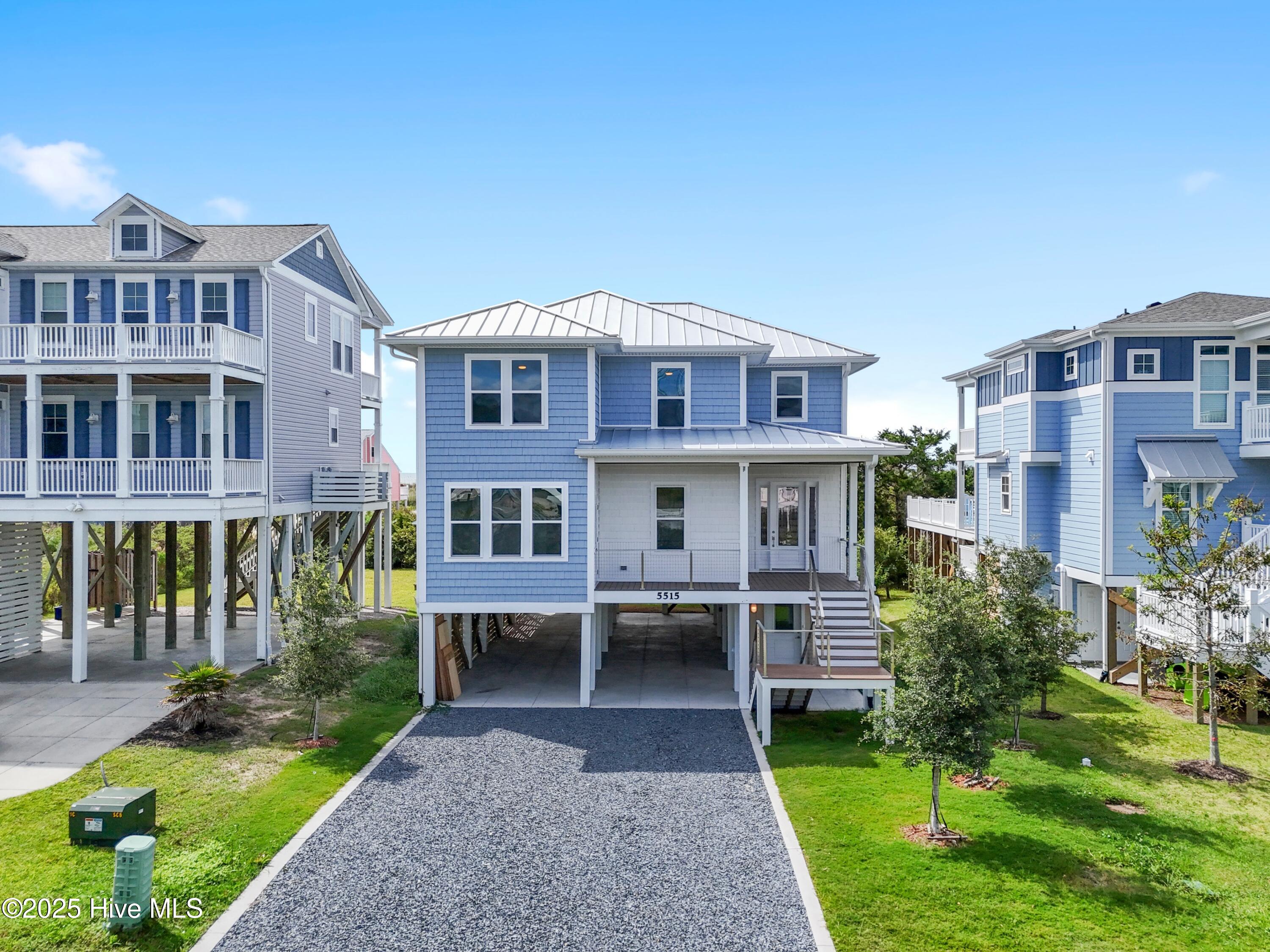 5515 E Pelican Drive Property Photo 1