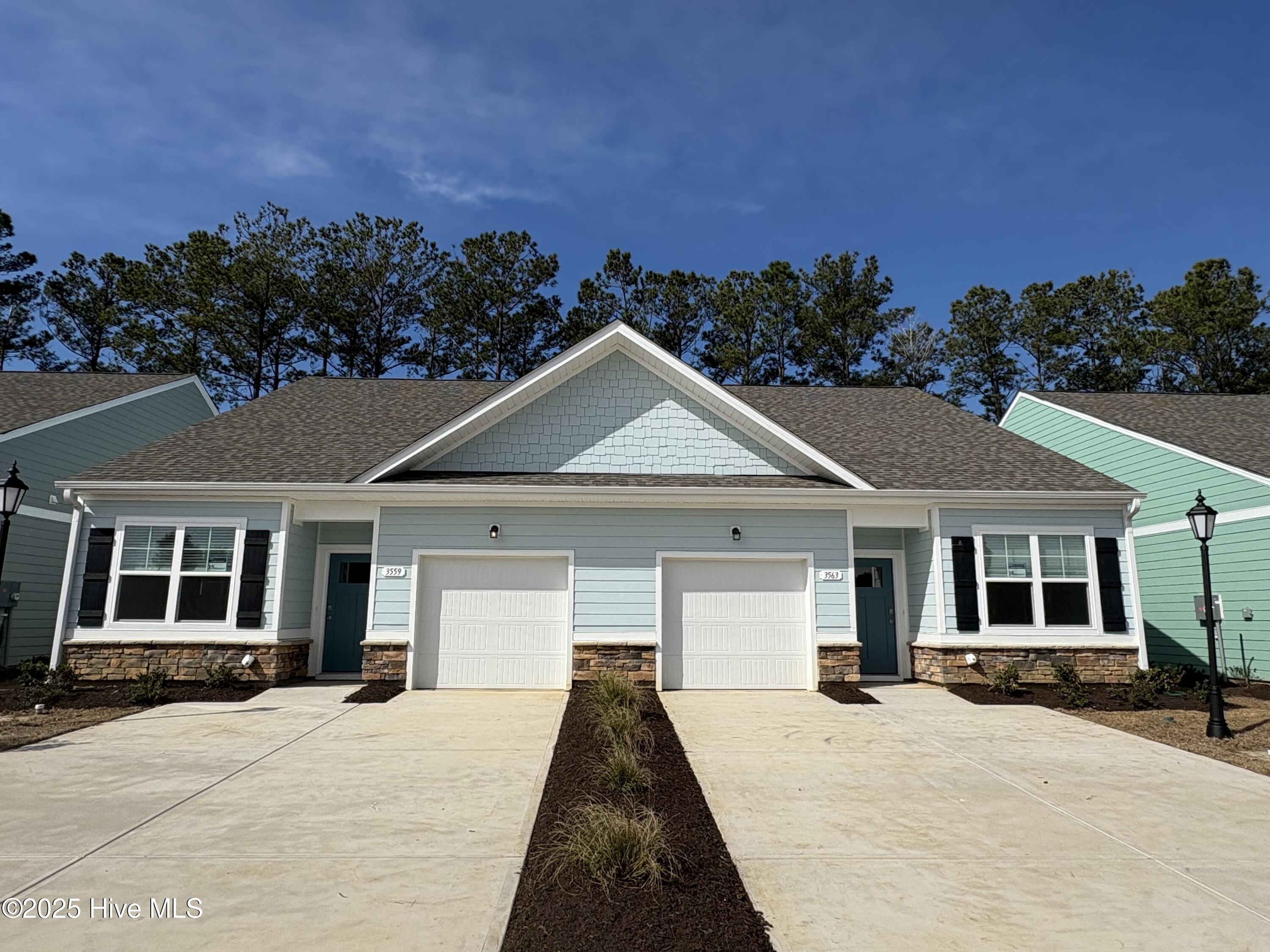 3559 Whaley Way Property Photo 2
