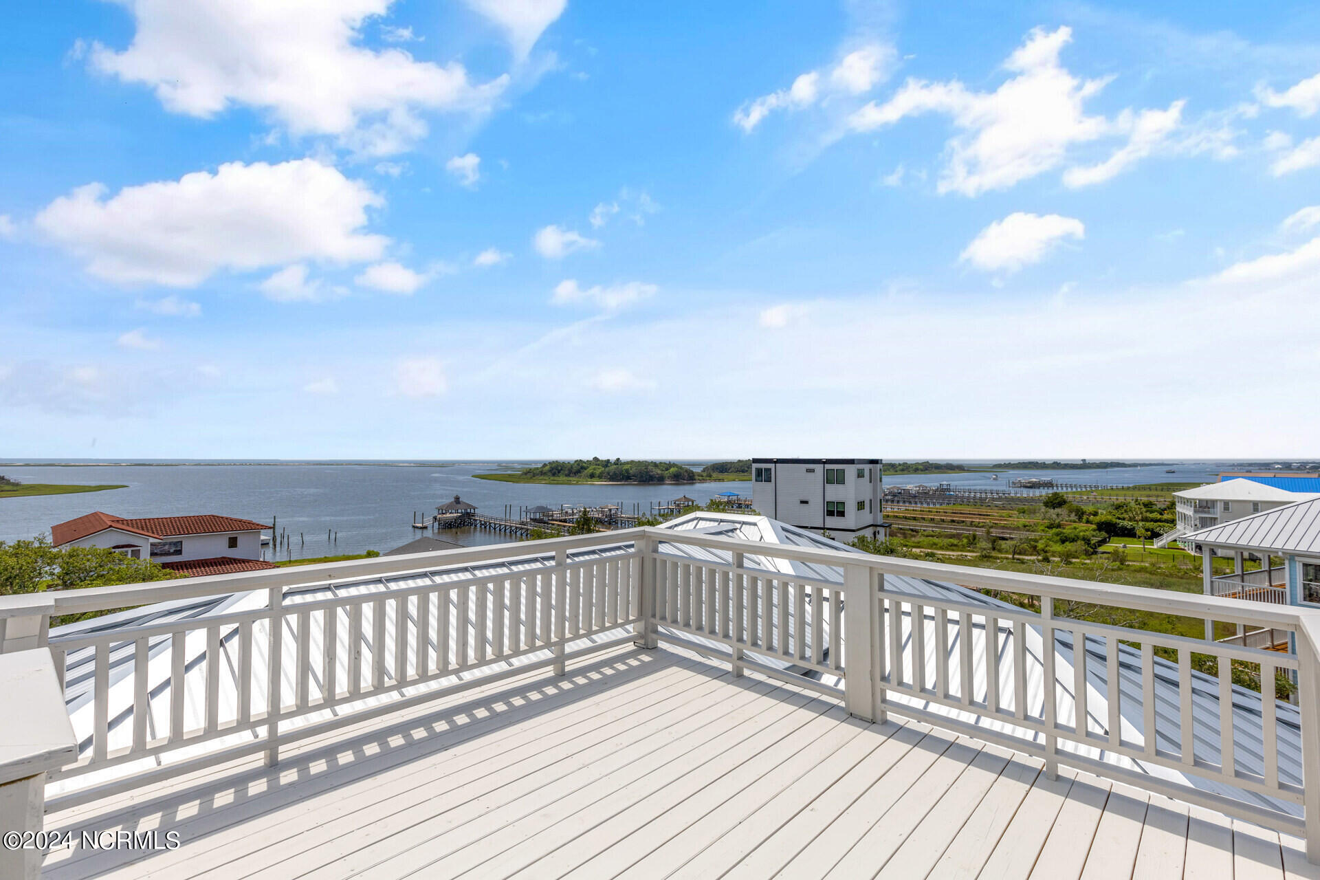 1508 Marsh Cove Lane Property Photo 2