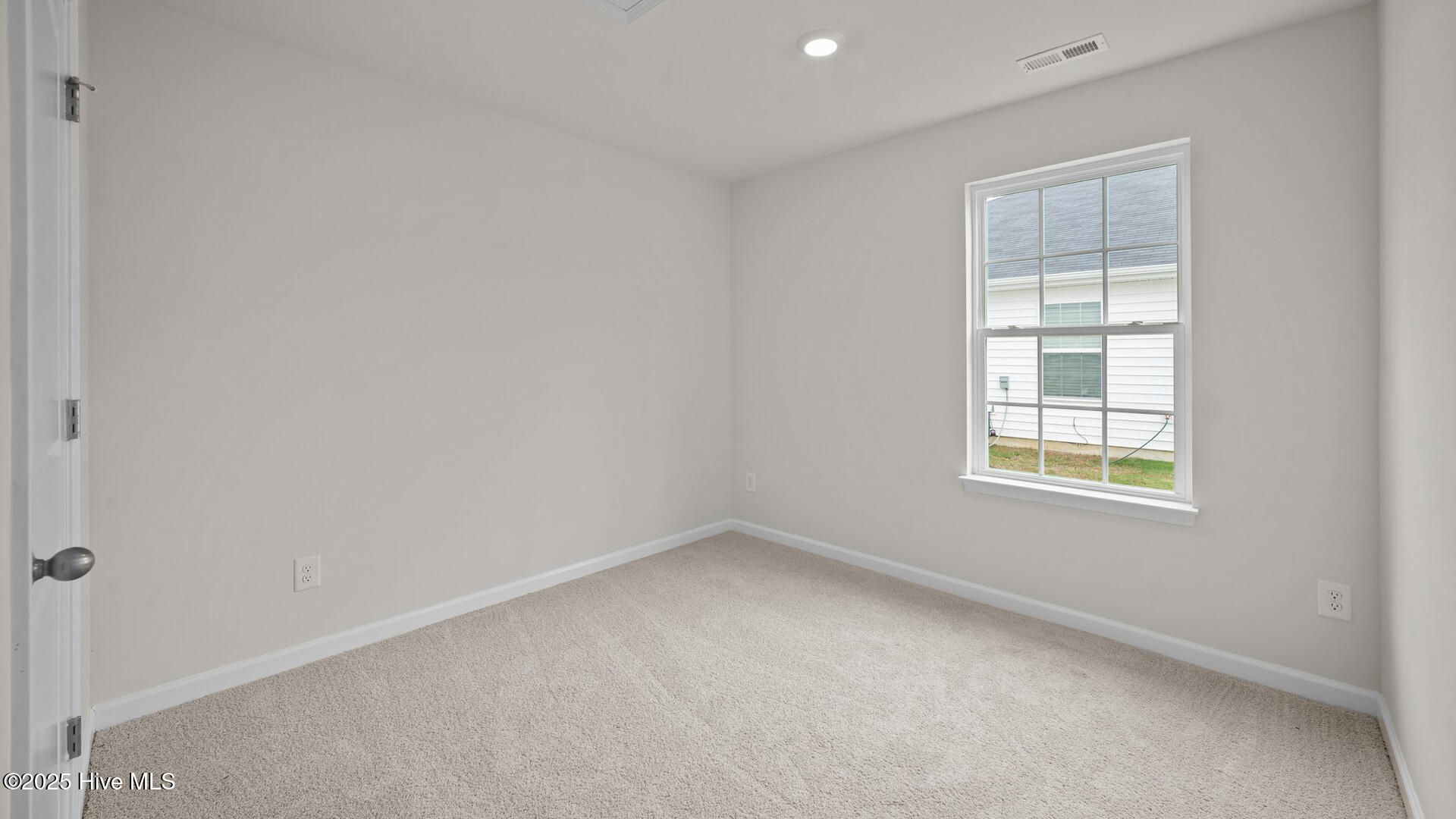 1424 N Wilshire Court Property Photo 12