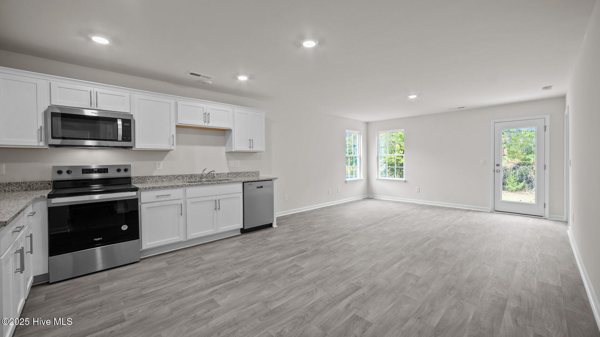 1424 N Wilshire Court Property Photo 14