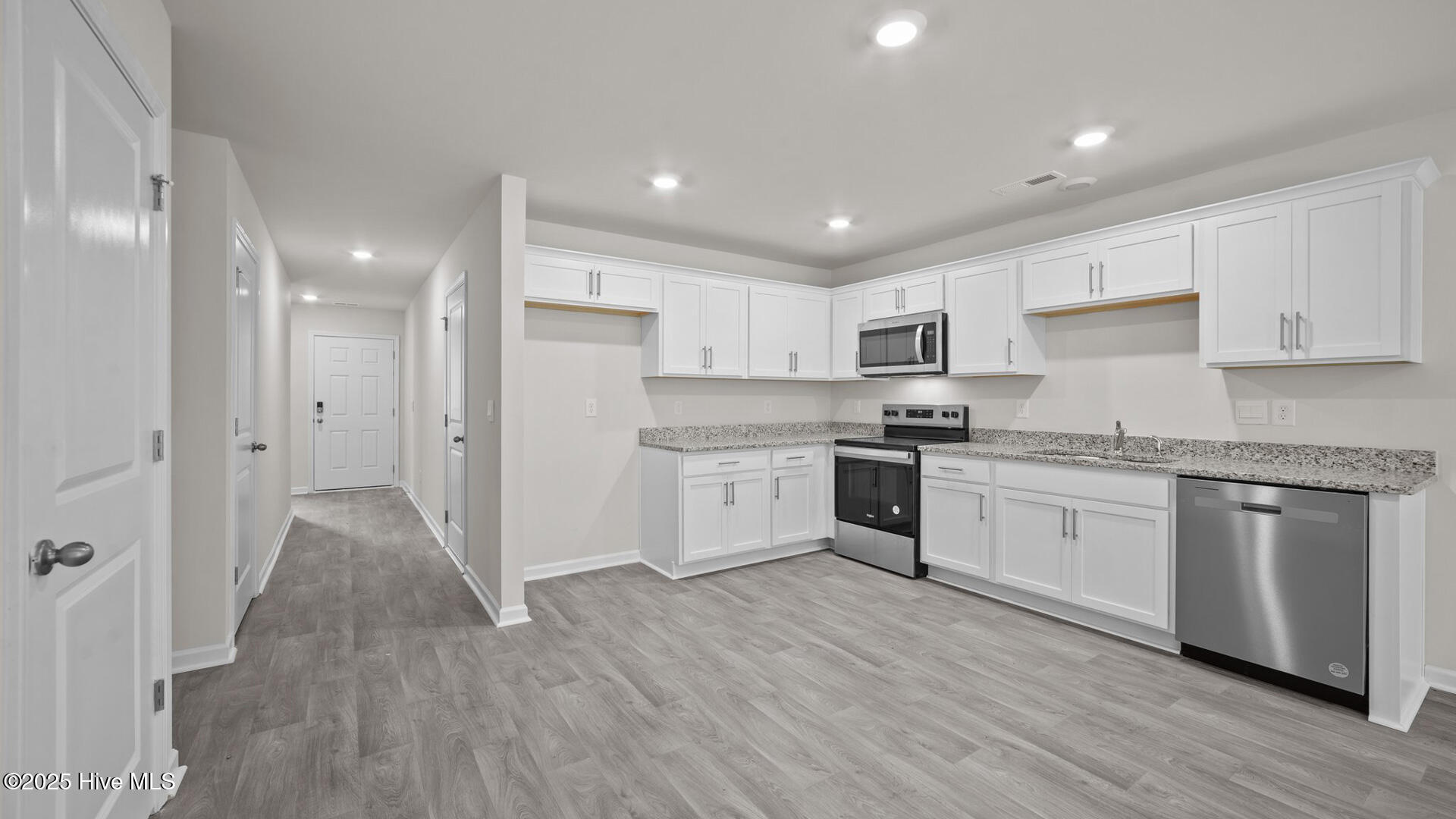 1424 N Wilshire Court Property Photo 15