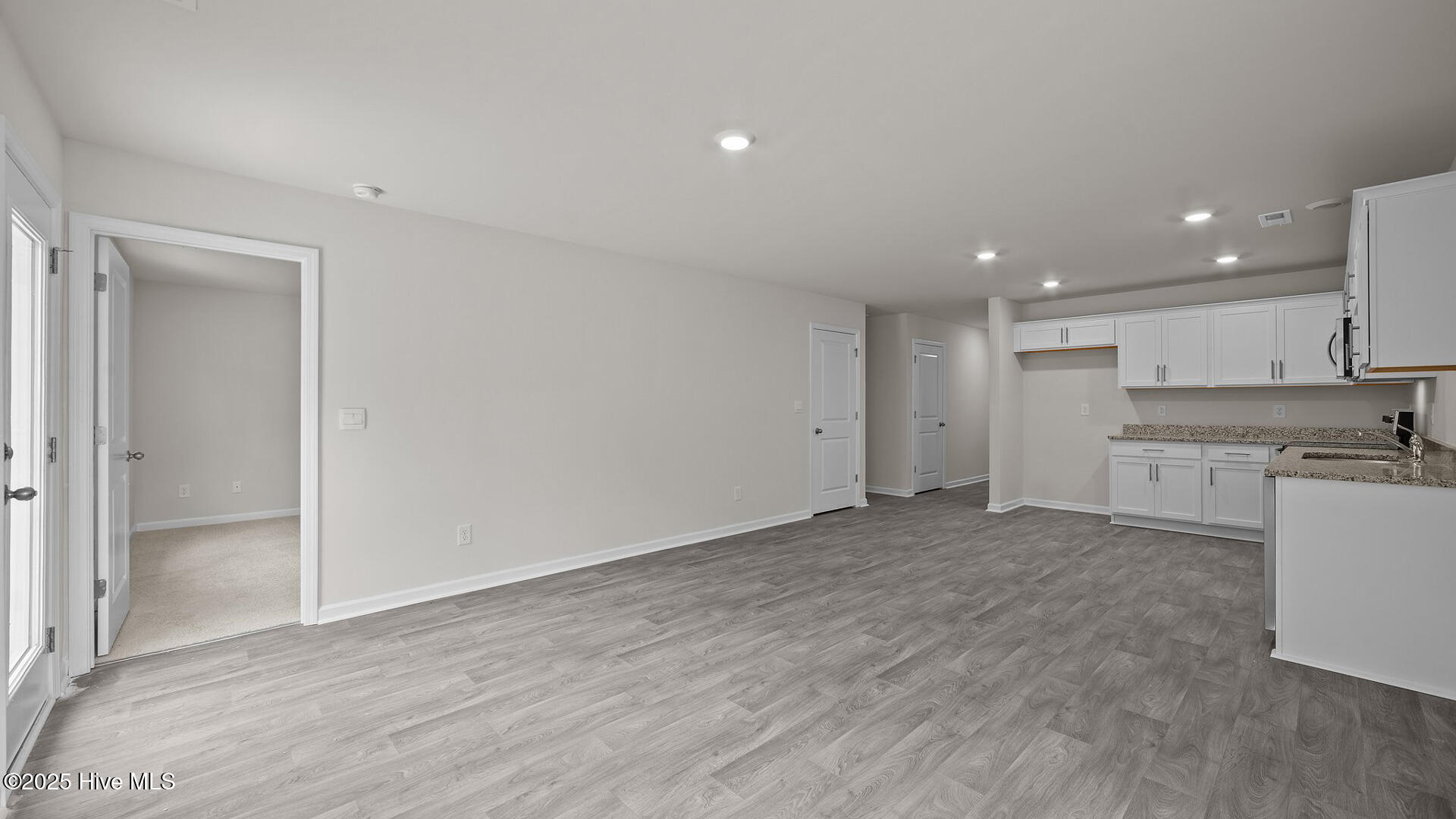1424 N Wilshire Court Property Photo 20