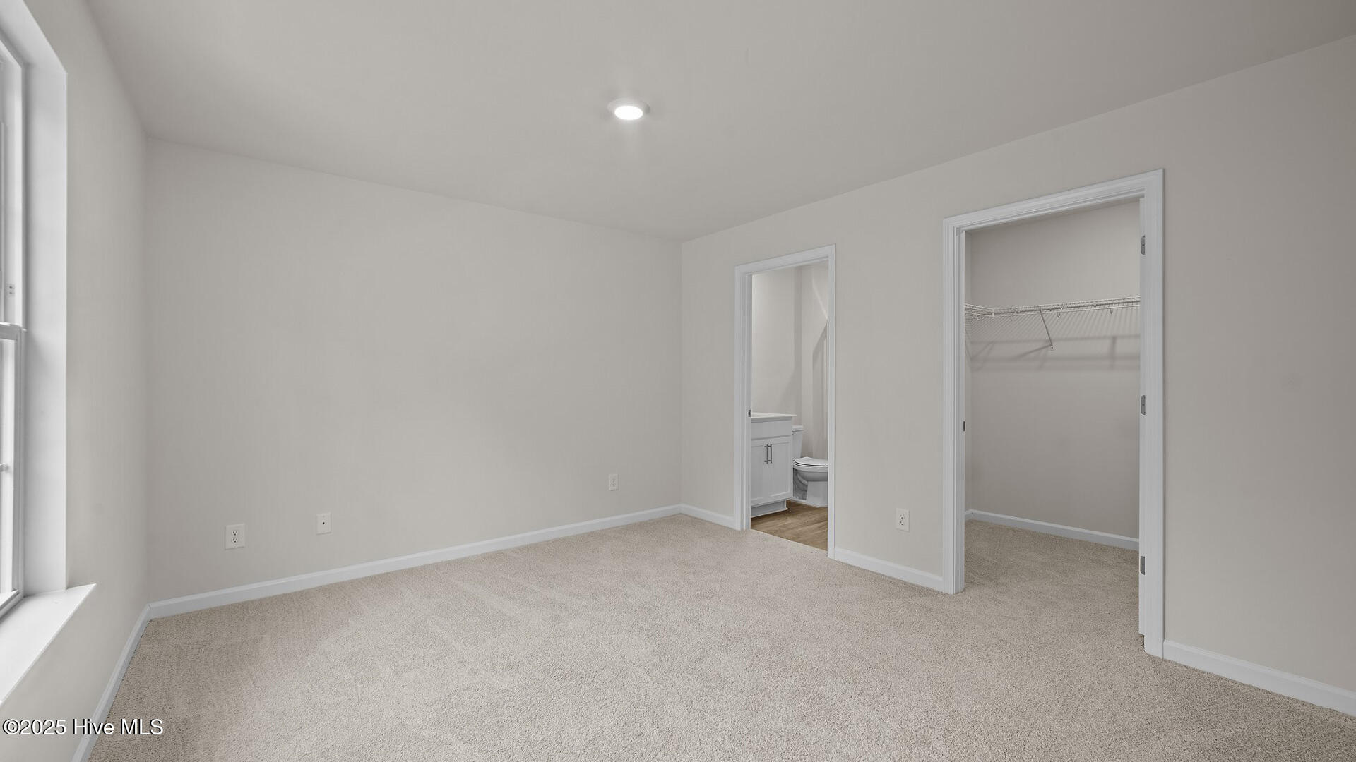 1424 N Wilshire Court Property Photo 21