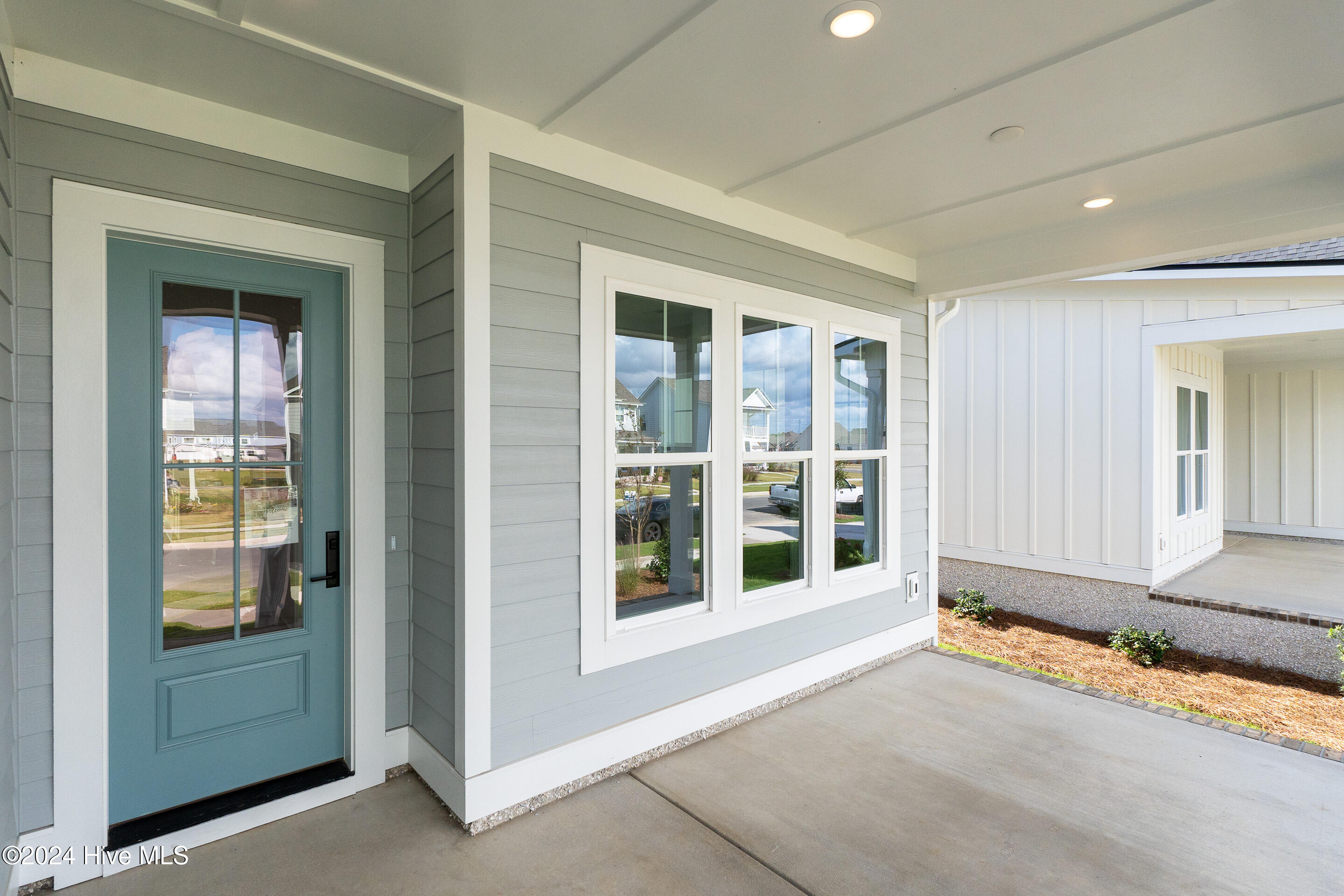 1105 Trisail Terrace Property Photo 4