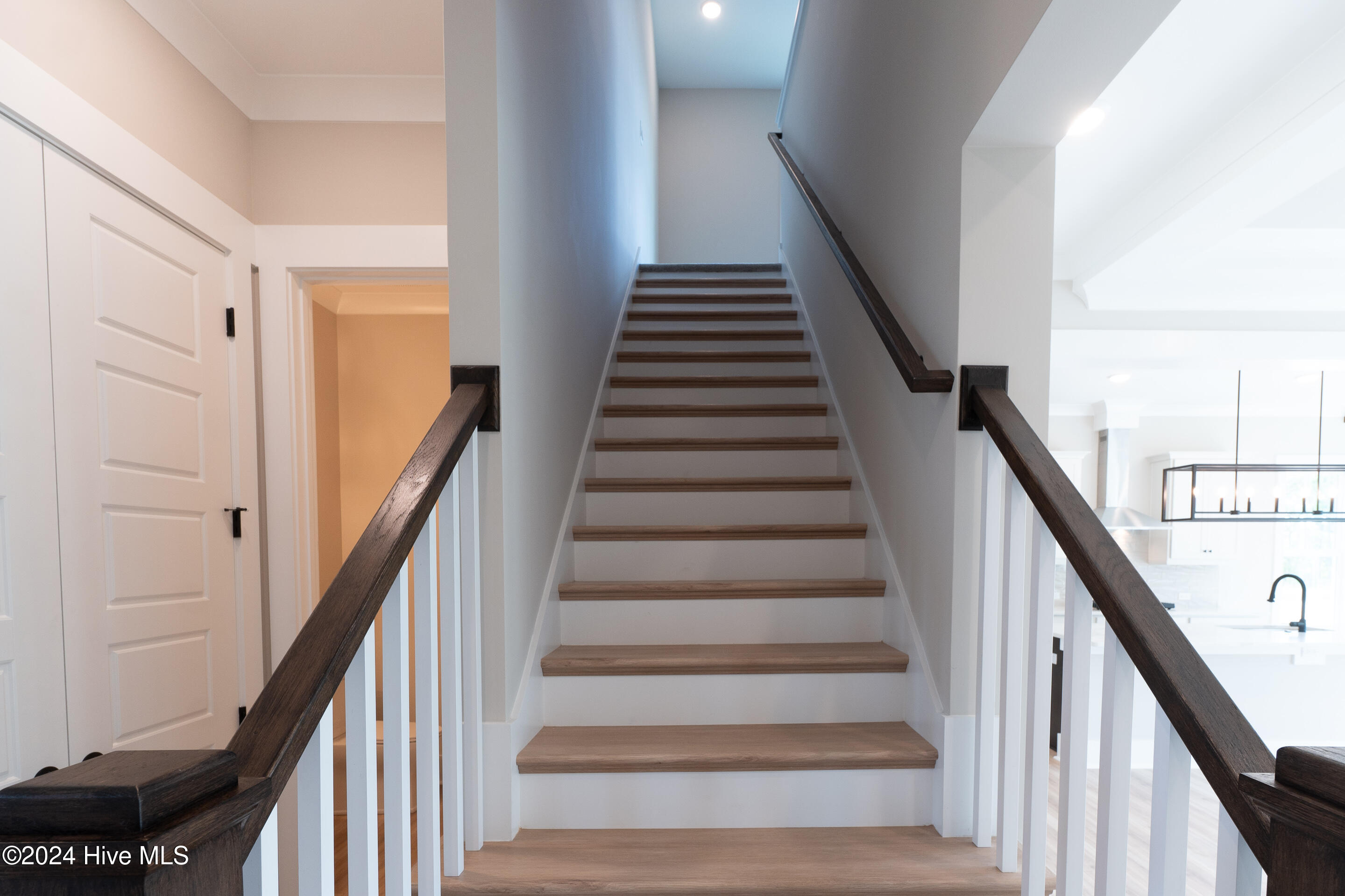 1105 Trisail Terrace Property Photo 33