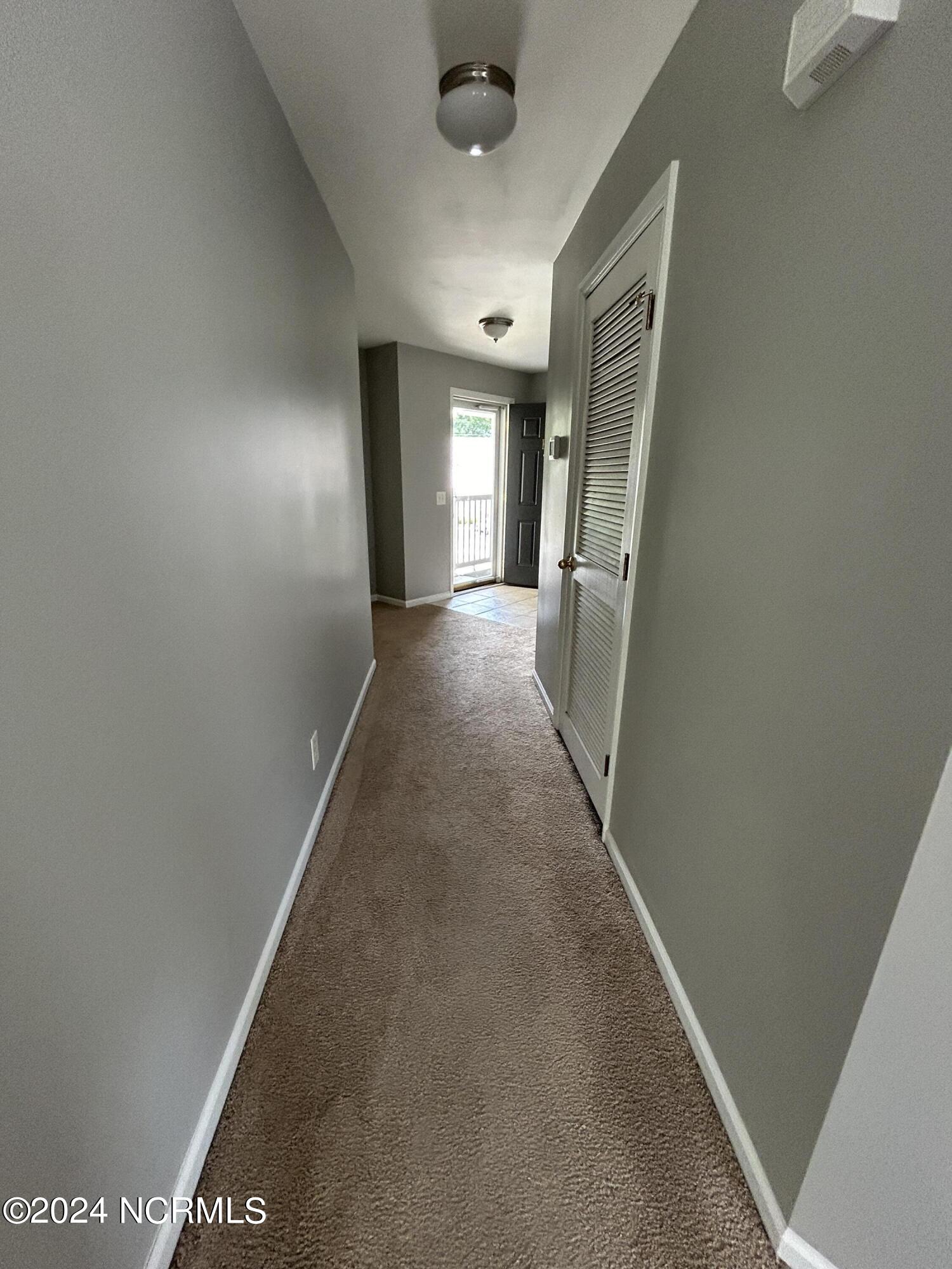 2404 King Richard Court E Property Photo 13
