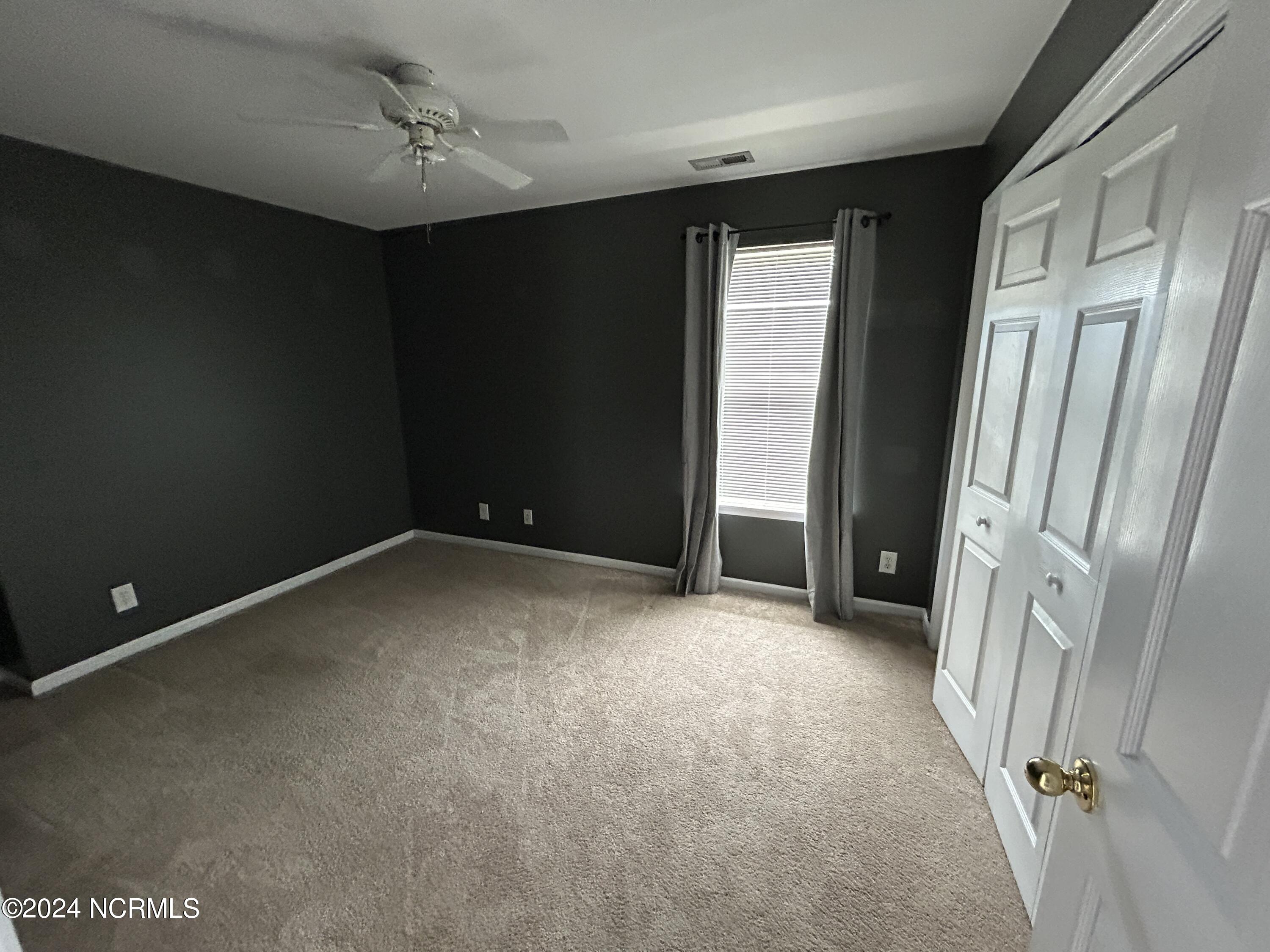 2404 King Richard Court E Property Photo 16