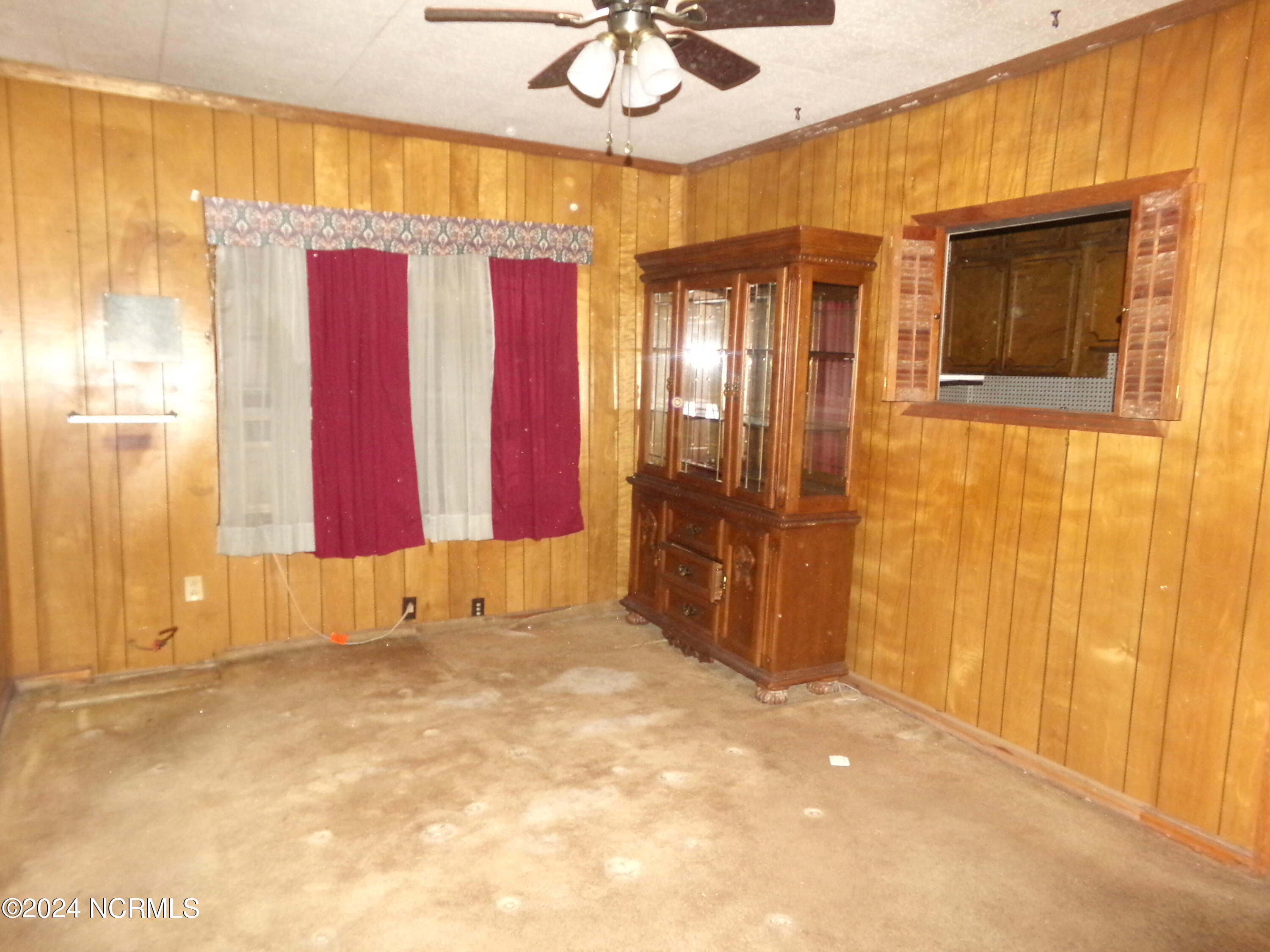 1010 Academy Street Property Photo 13