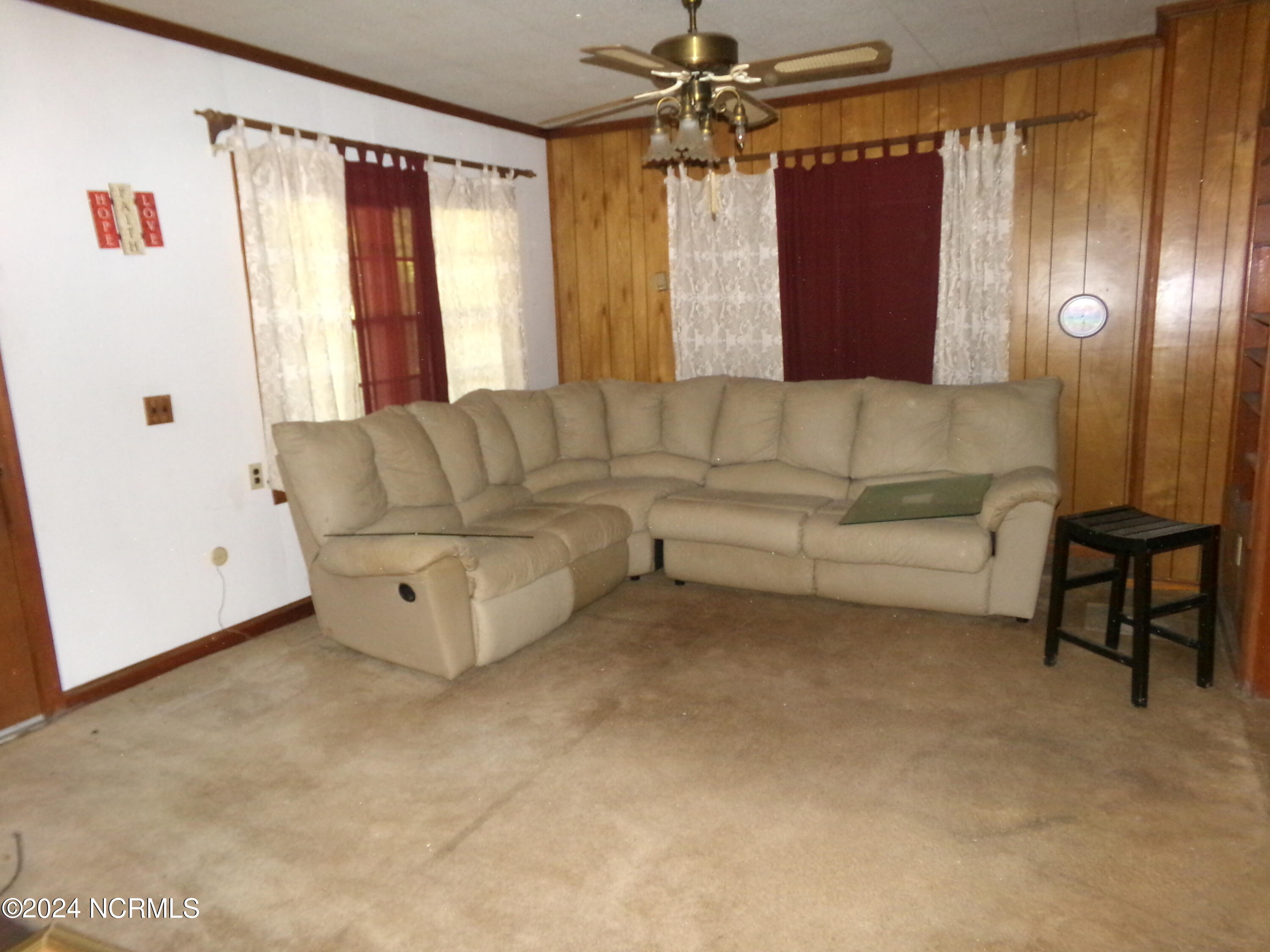 1010 Academy Street Property Photo 15
