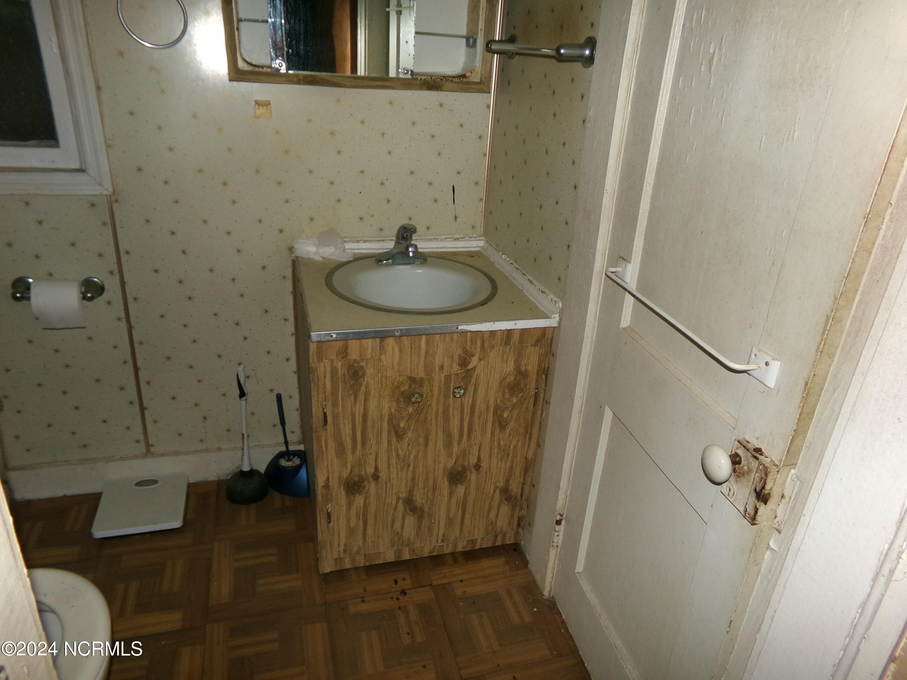 1010 Academy Street Property Photo 18