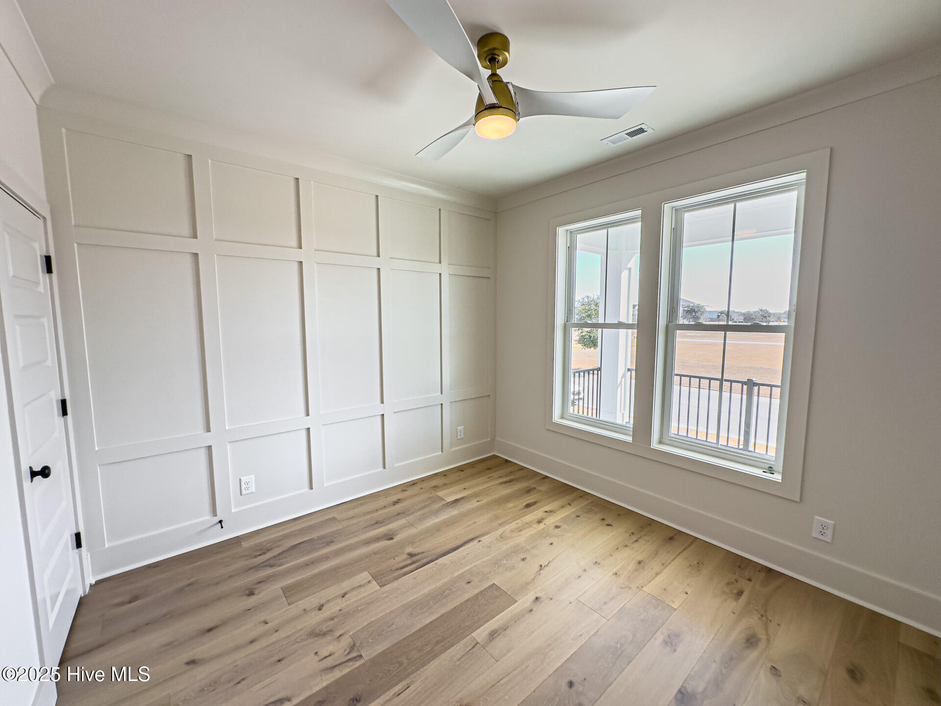 218 Colleton Square Property Photo 11