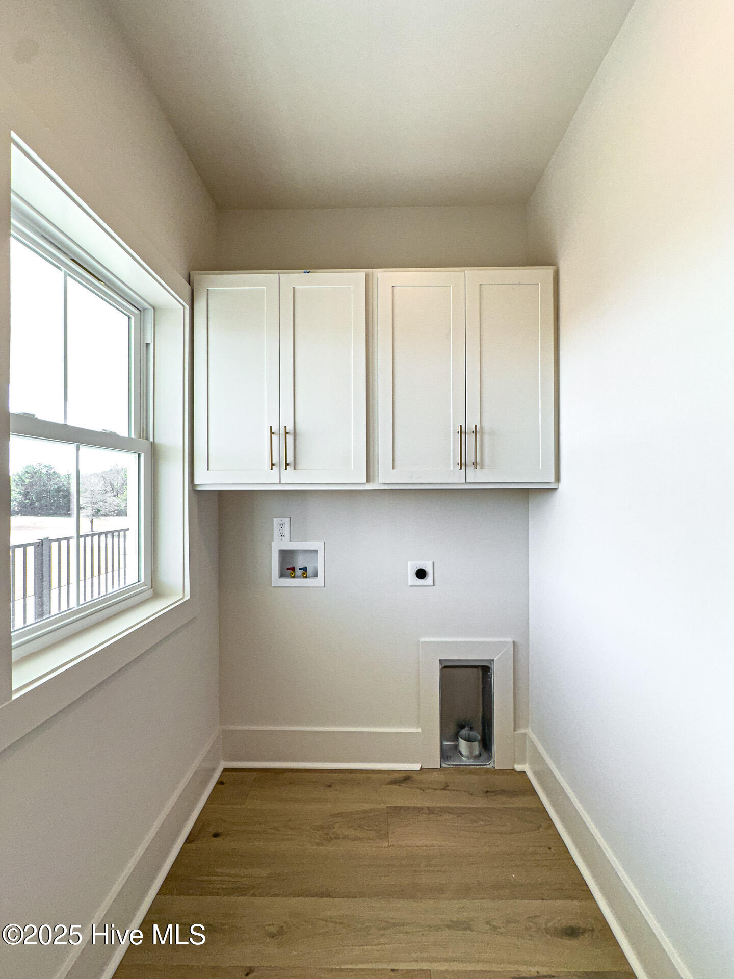 218 Colleton Square Property Photo 21
