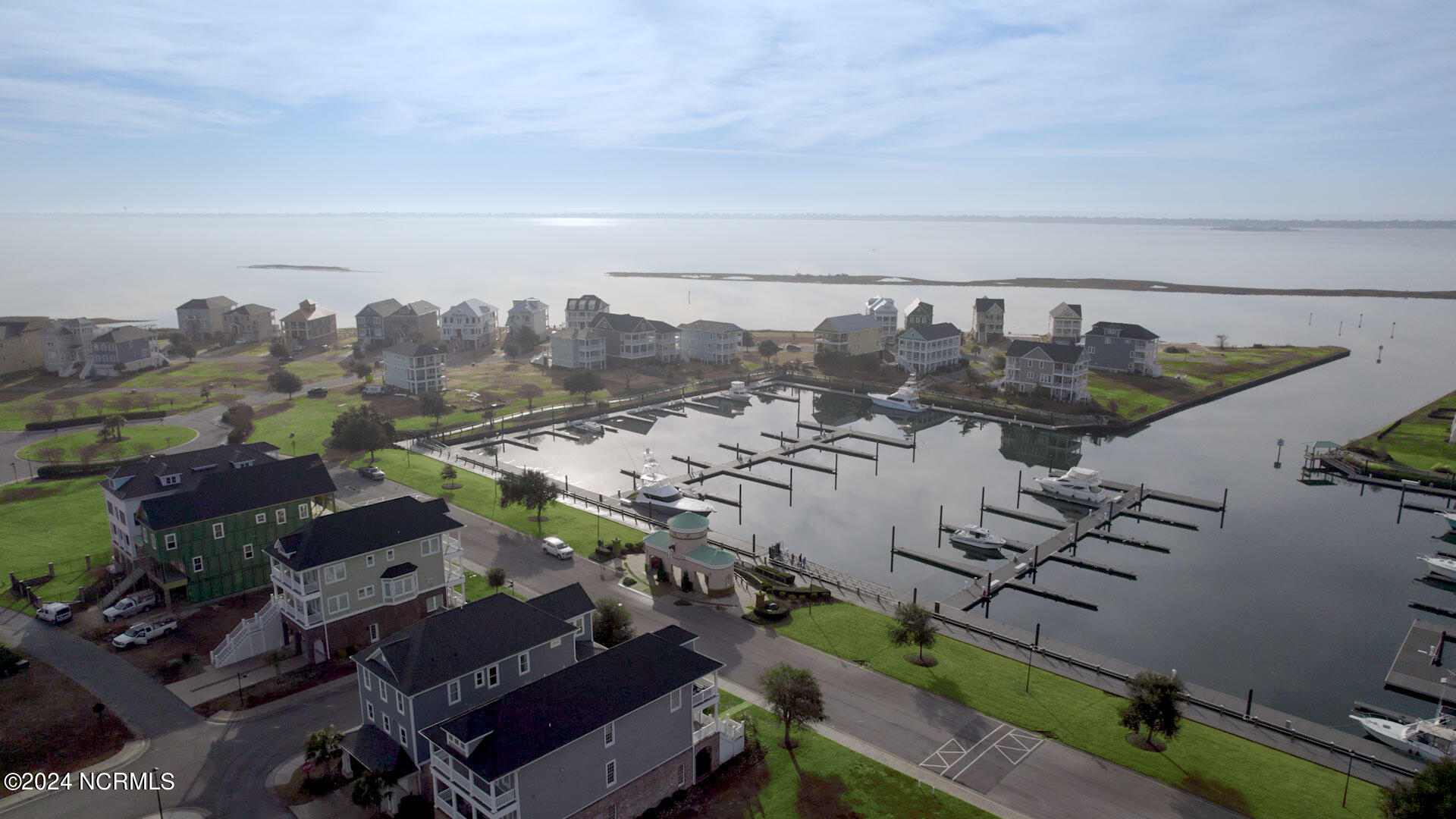 218 Colleton Square Property Photo 27