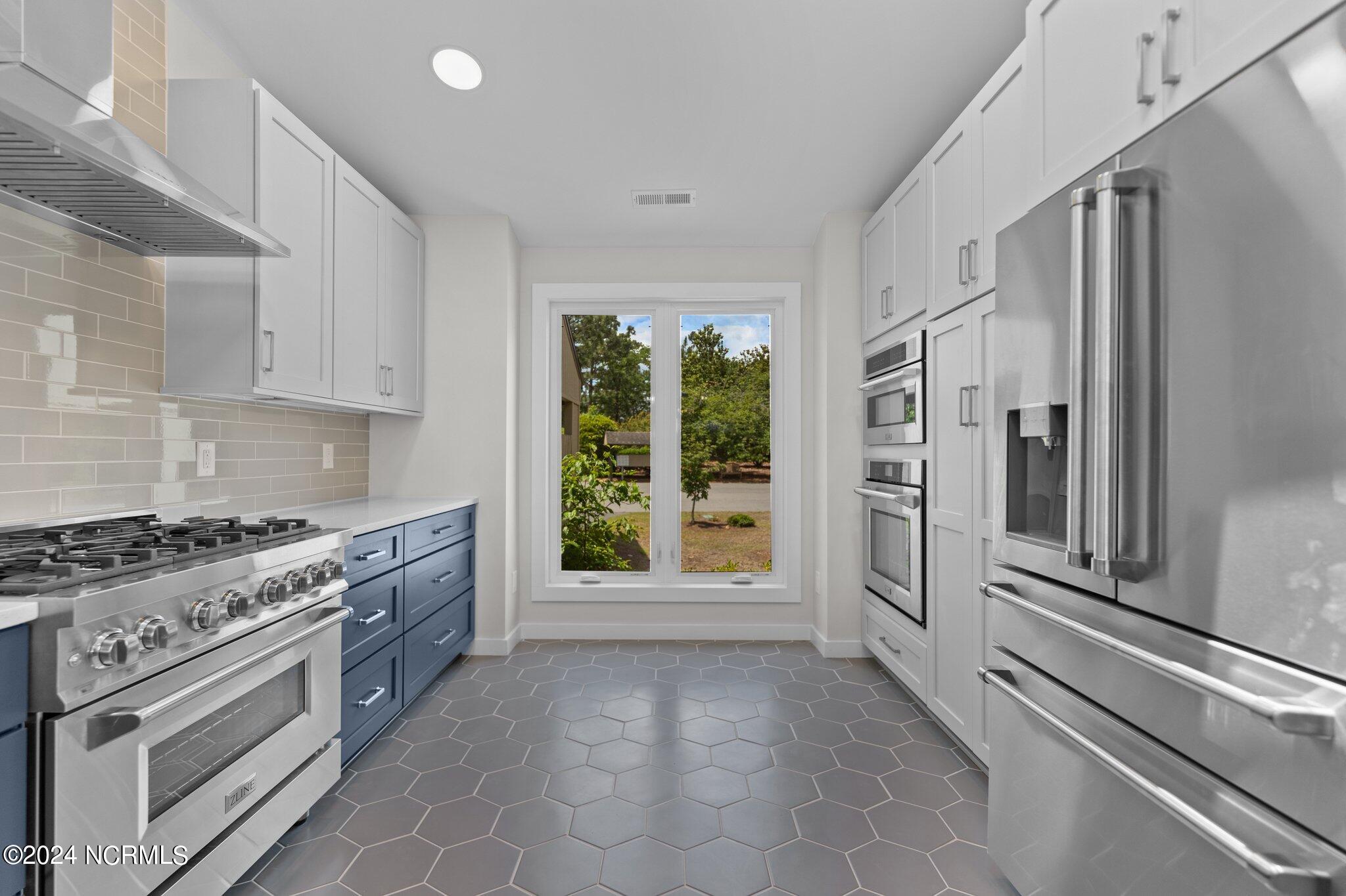 22 Lake Pinehurst Villas Road Property Photo 10