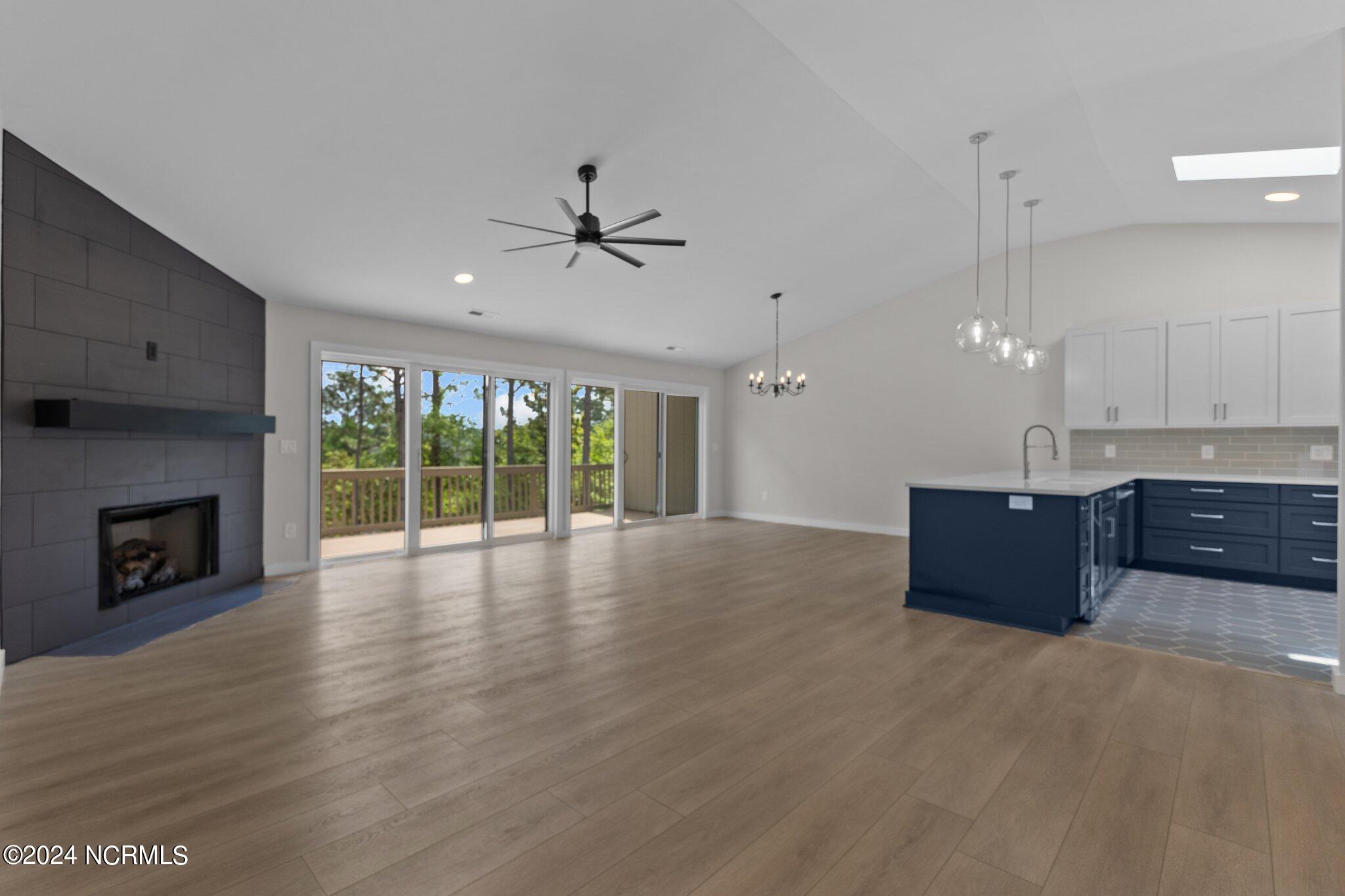 22 Lake Pinehurst Villas Road Property Photo 12