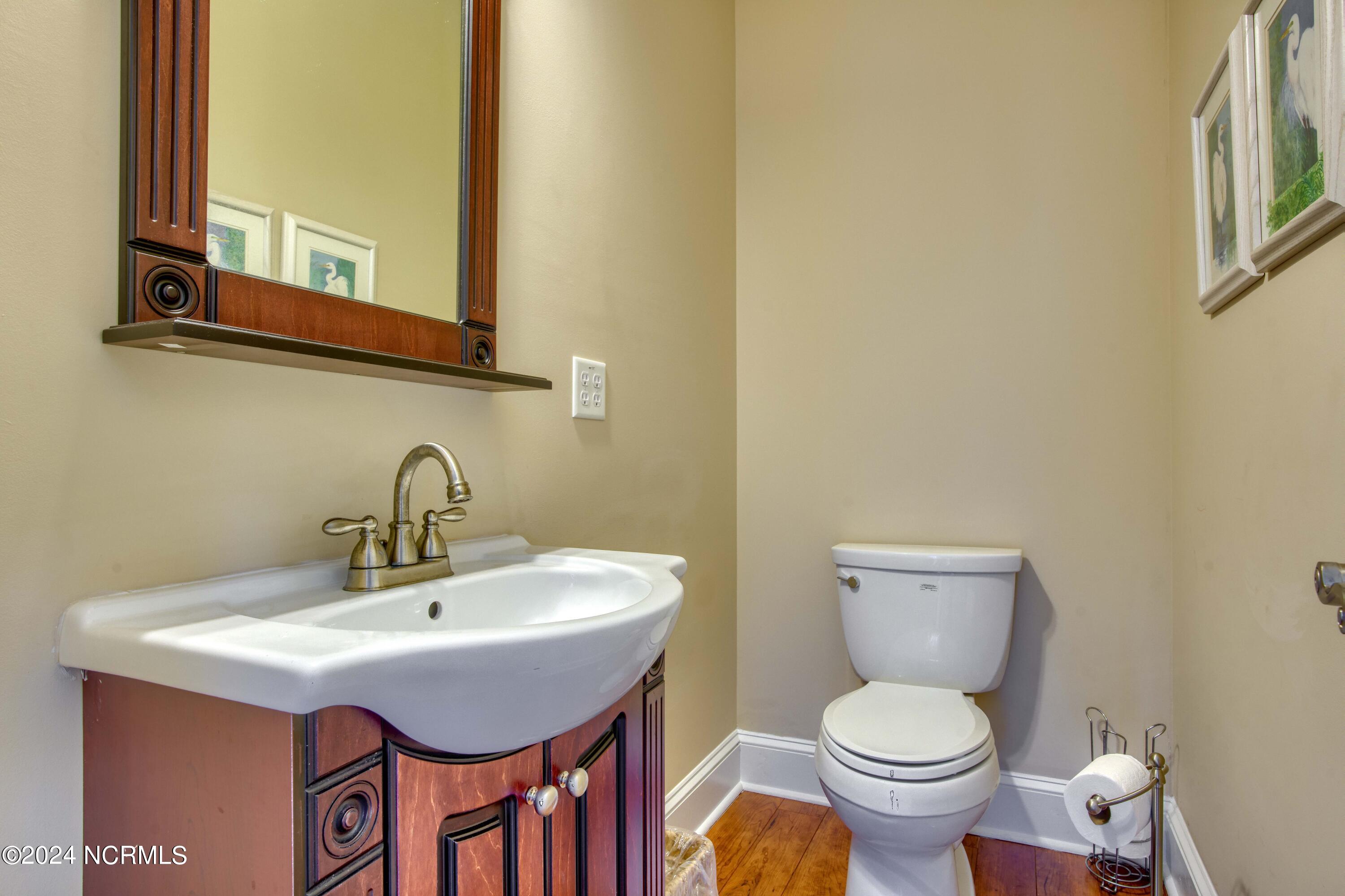 203 Riverside Drive Property Photo 22