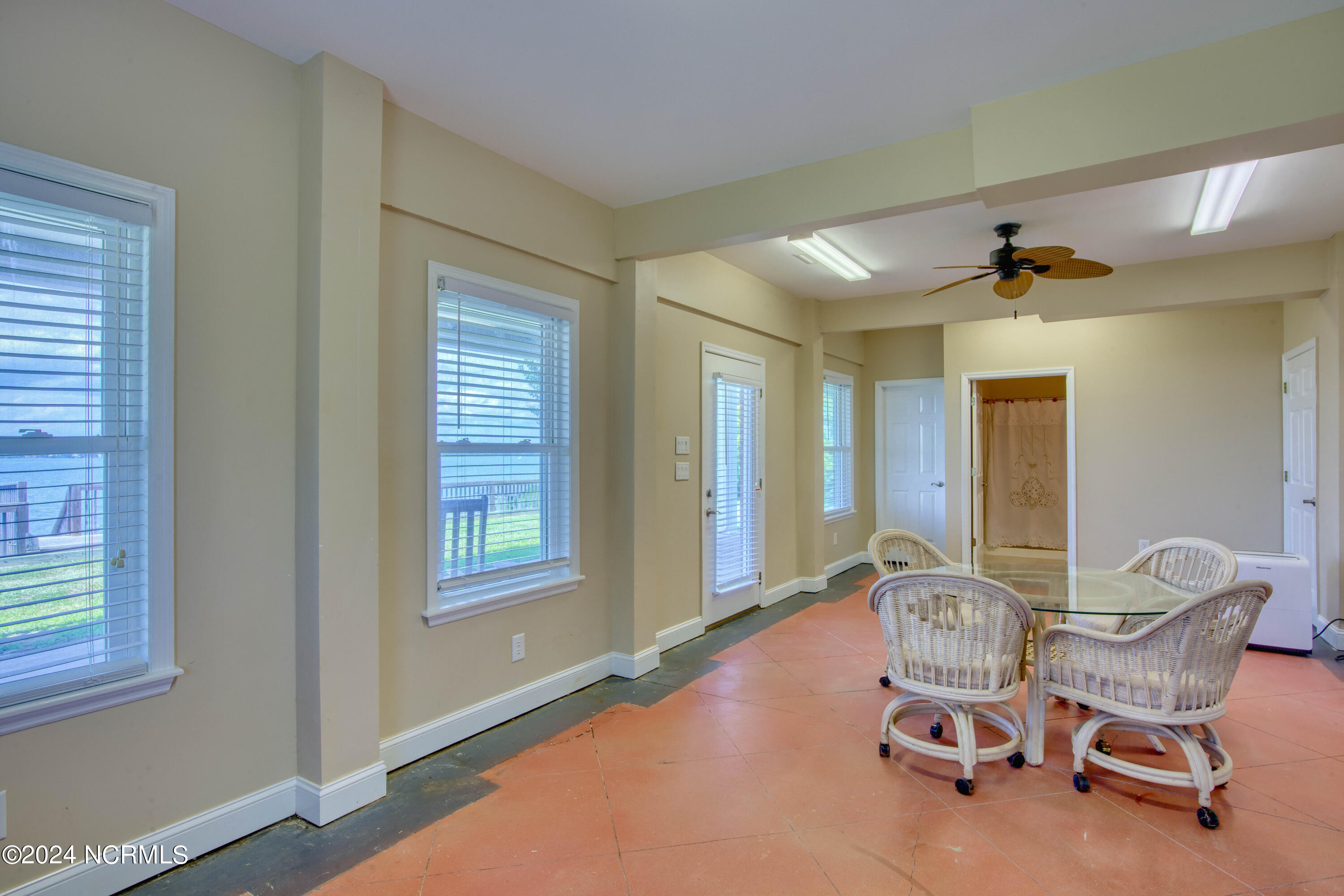 203 Riverside Drive Property Photo 55