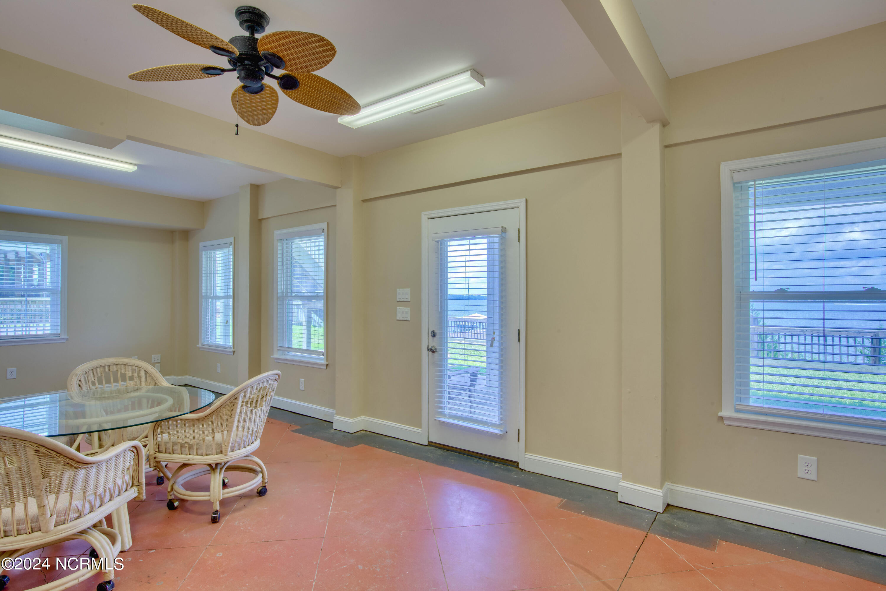 203 Riverside Drive Property Photo 56